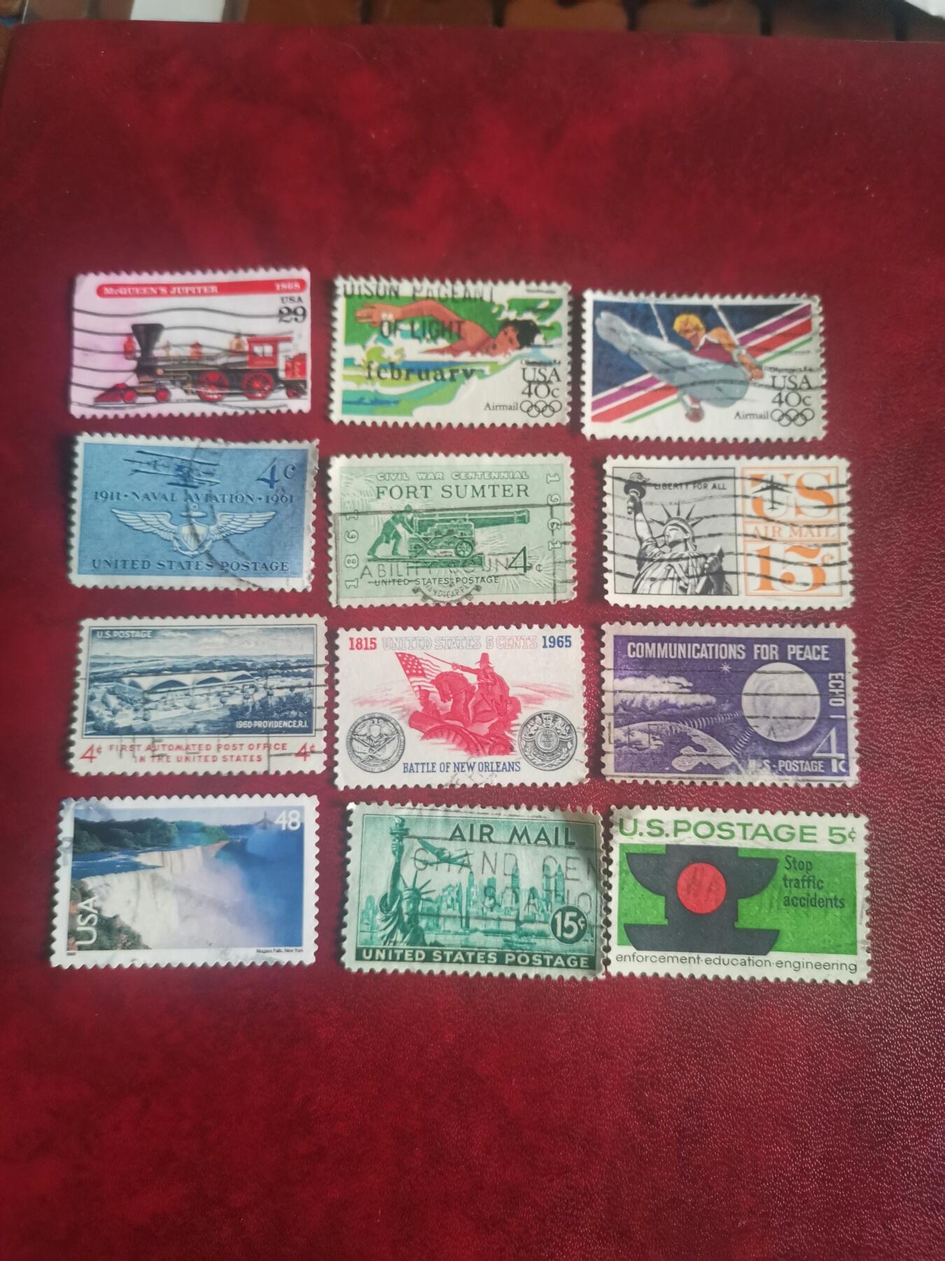 408美国专题纪念邮票12种不同一起出让。