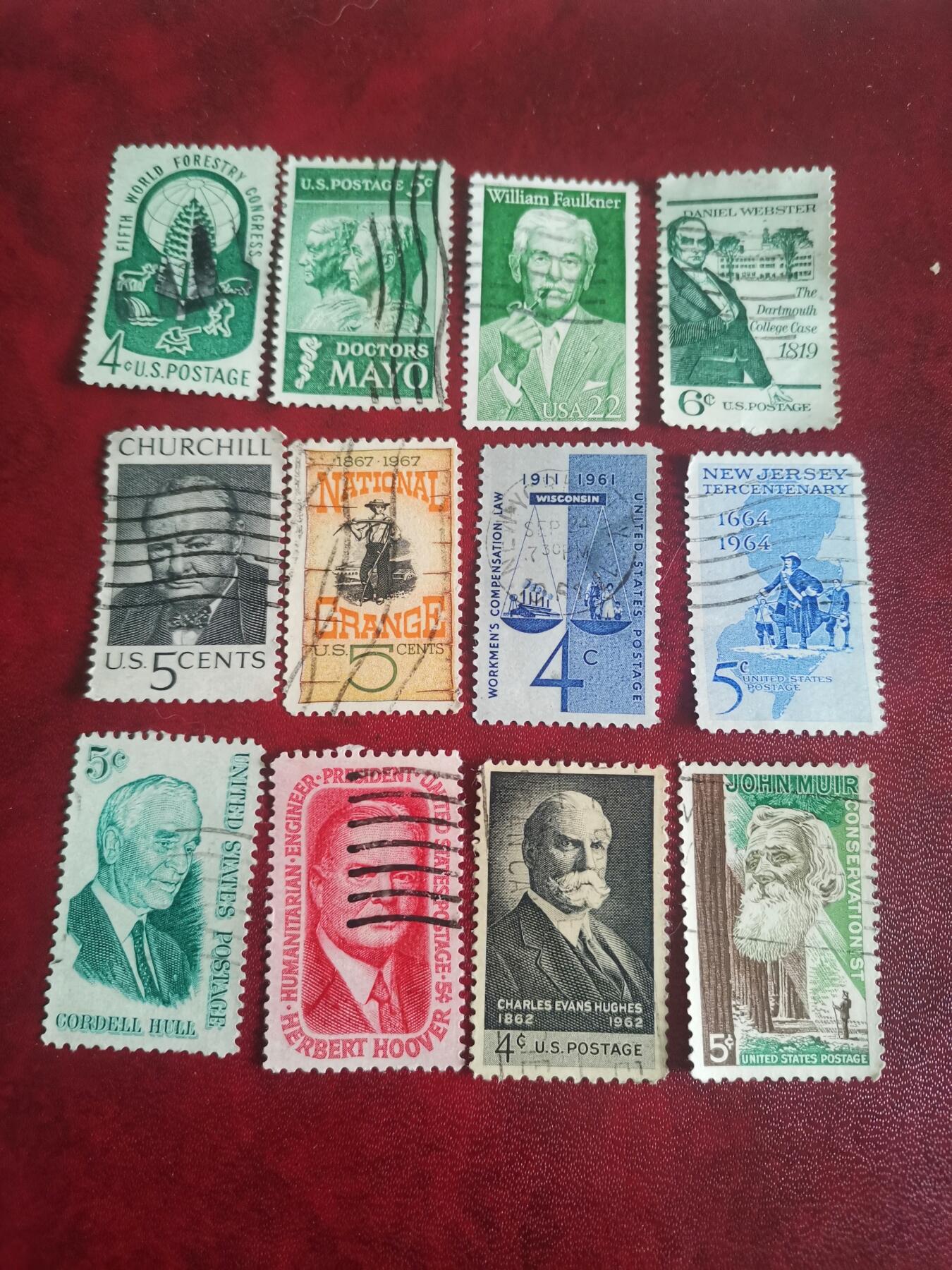 285美国专题纪念邮票12种不同一起出让。