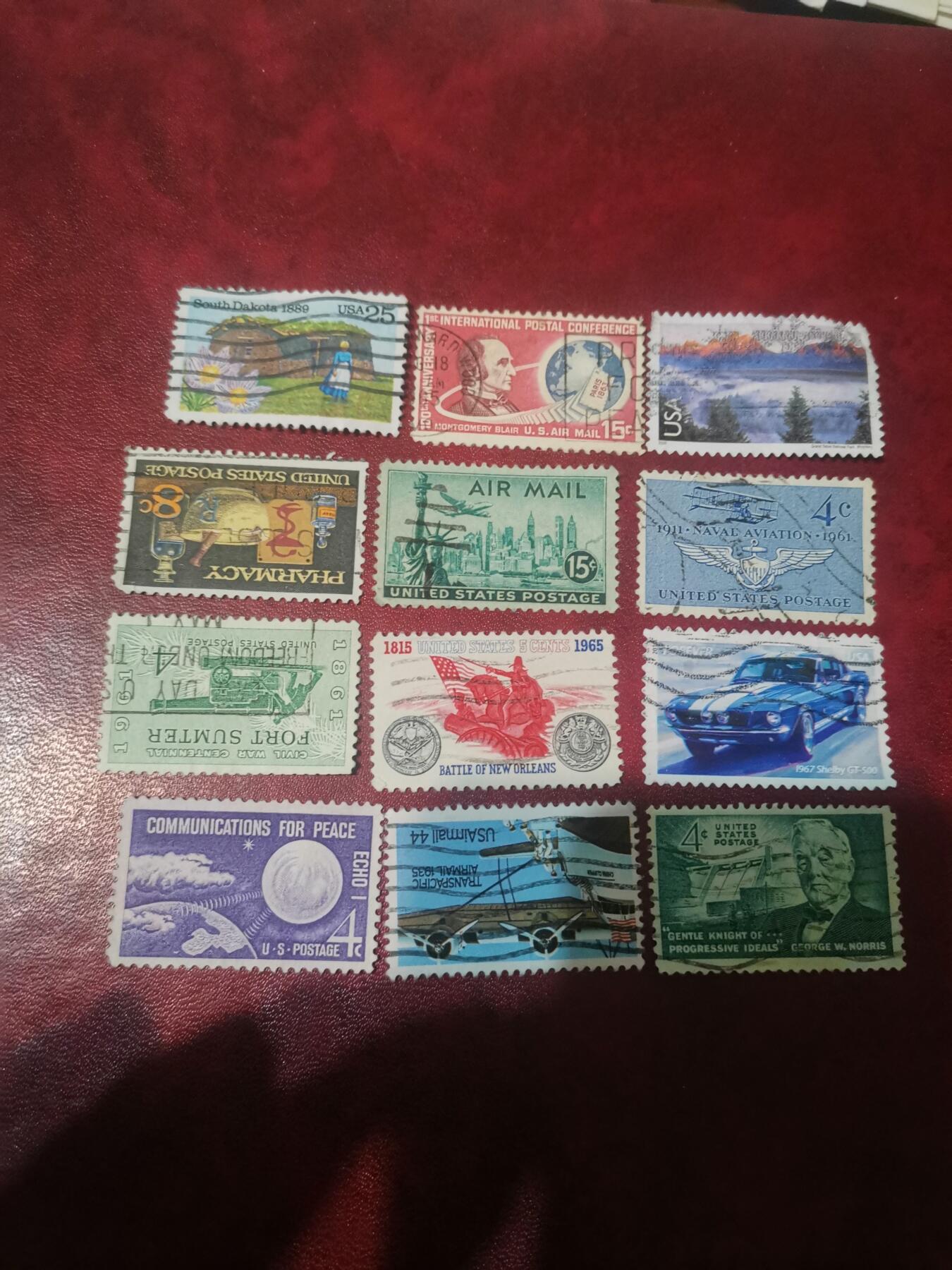 419美国专题纪念邮票12种不同一起出让。