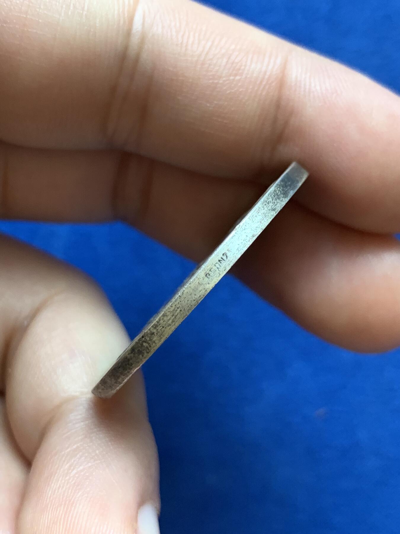 《竞宝斋》第286场-周六， 周日，周一 3场连拍 （全场包邮） 法国里昂储蓄银行圆型代币 带边铭 35mm 17.1g 