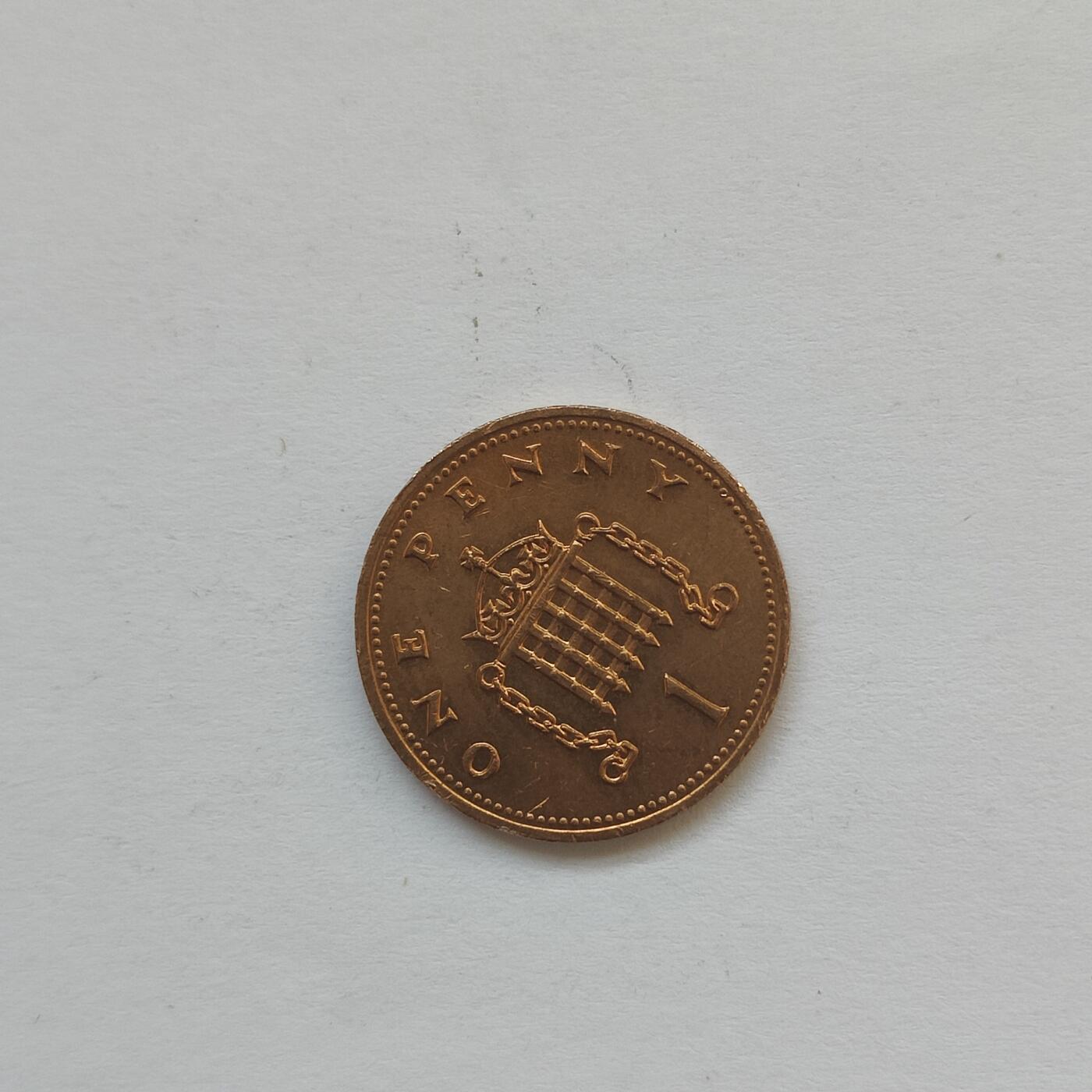 英雄古币捡漏专场第一期无押金可累计捡漏，全场50包邮，偏远地区除外。 英国
