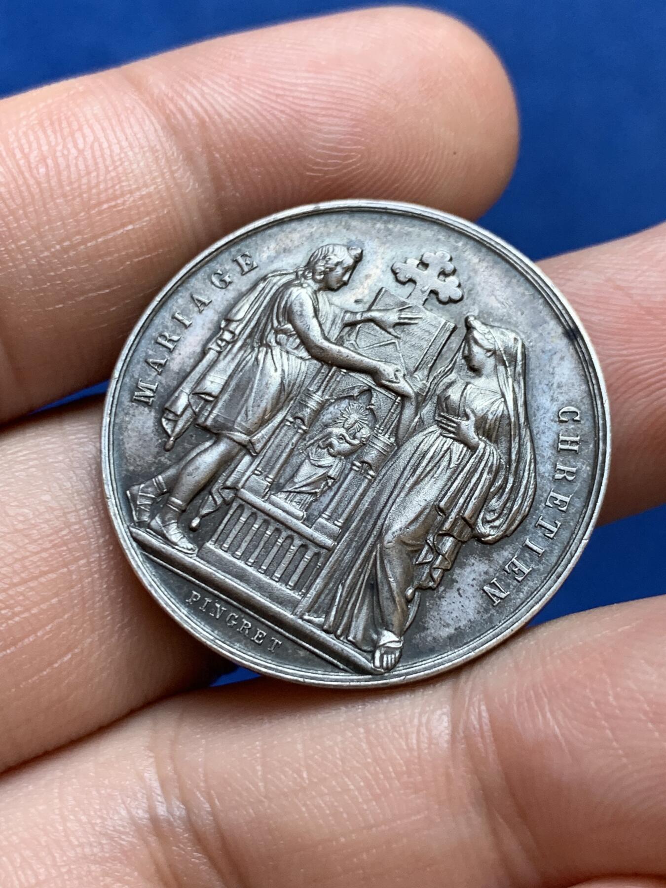 《竞宝斋》第286场-周六， 周日，周一 3场连拍 （全场包邮） 法国婚姻纪念圆型银代币 蜜蜂边铭 30mm 12.3g