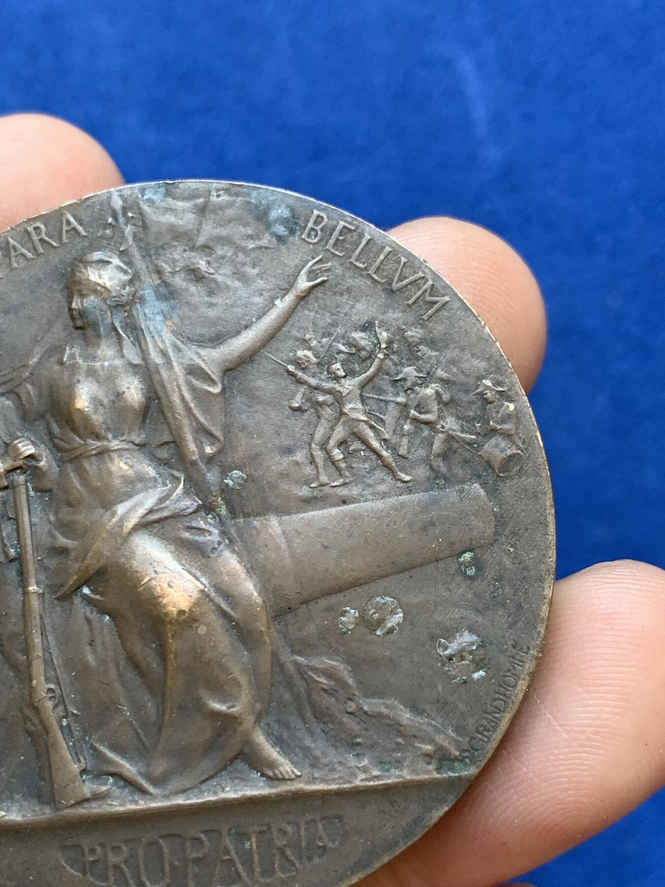 《竞宝斋》第286场-周六， 周日，周一 3场连拍 （全场包邮） 法国军事准备保卫祖国铜章 66.9g 49.9mm