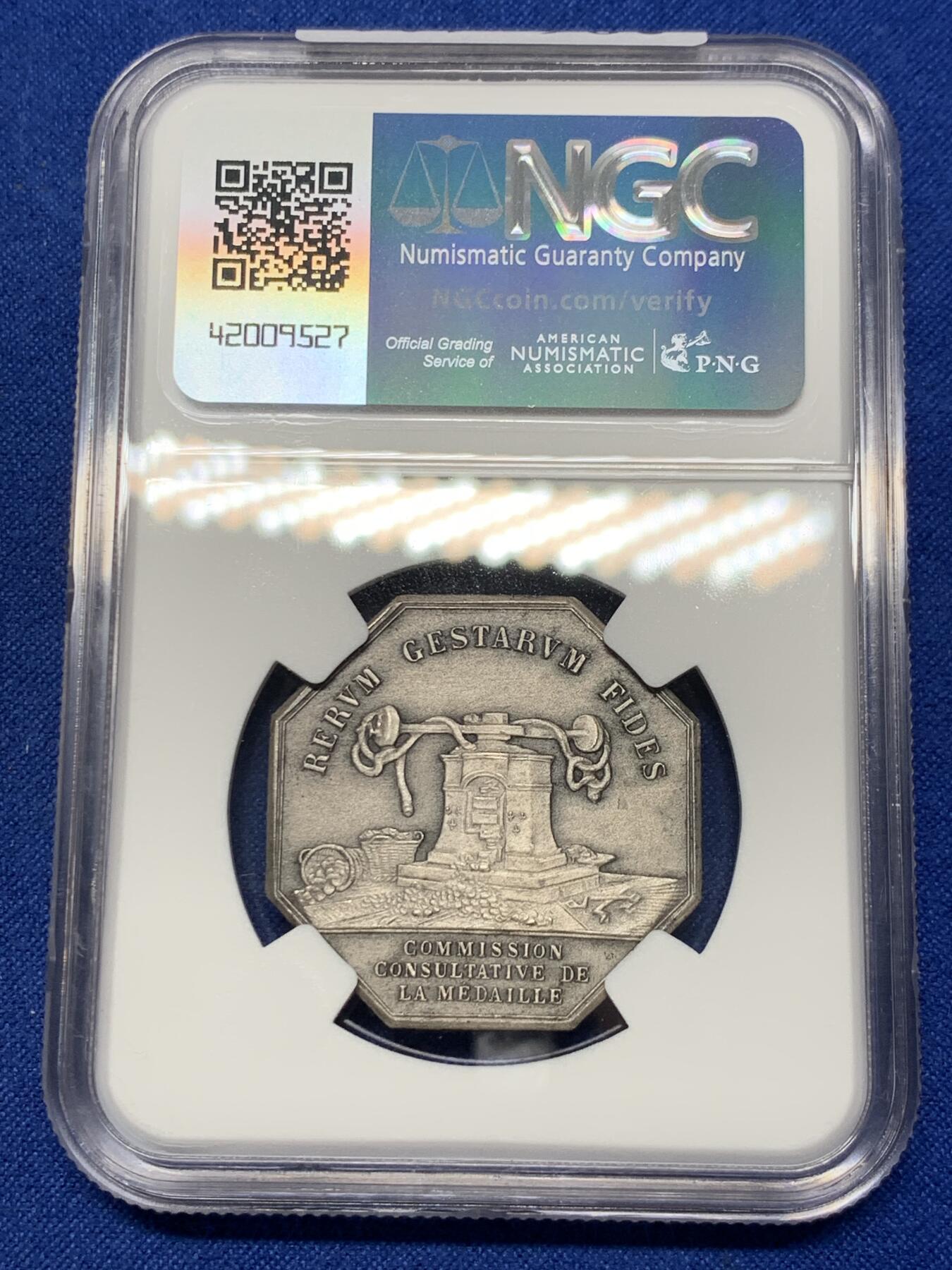 《竞宝斋》第286场-周六， 周日，周一 3场连拍 （全场包邮） NGC MS64 法国奖牌咨询委员会八角铜章