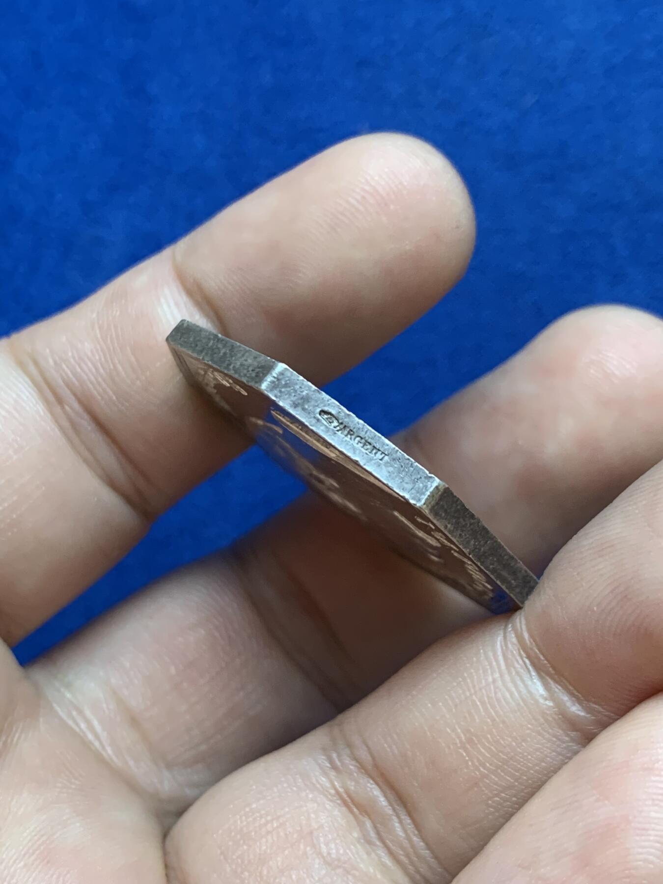 《竞宝斋》第286场-周六， 周日，周一 3场连拍 （全场包邮） 法国拿三波尔多商会八角银代币 手指铭 33mm 20g