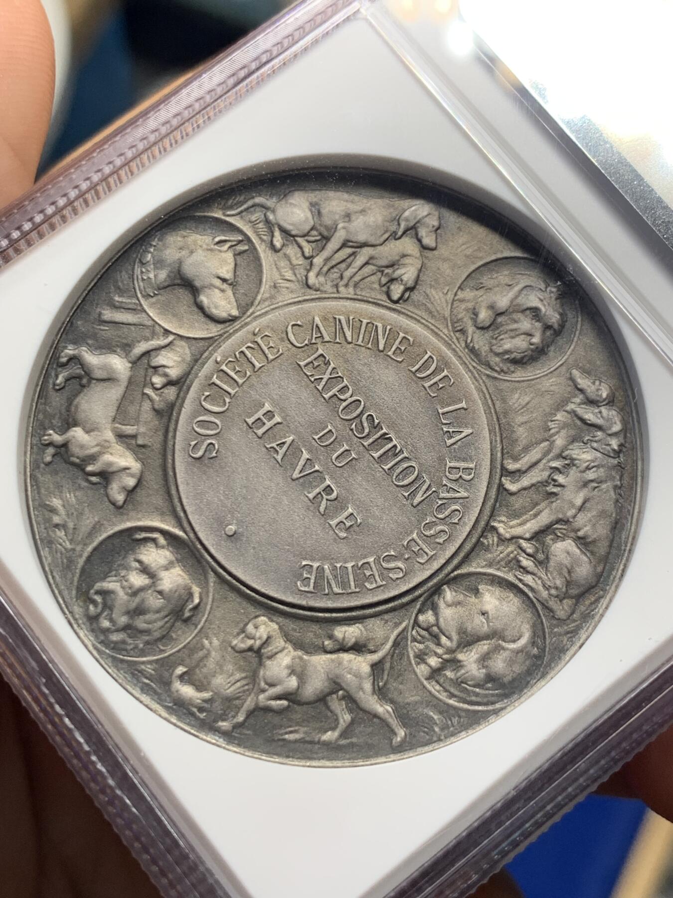 《竞宝斋》第286场-周六， 周日，周一 3场连拍 （全场包邮） NGC MS64 法国1930哈瓦那博览会镀银铜章 加厚盒装