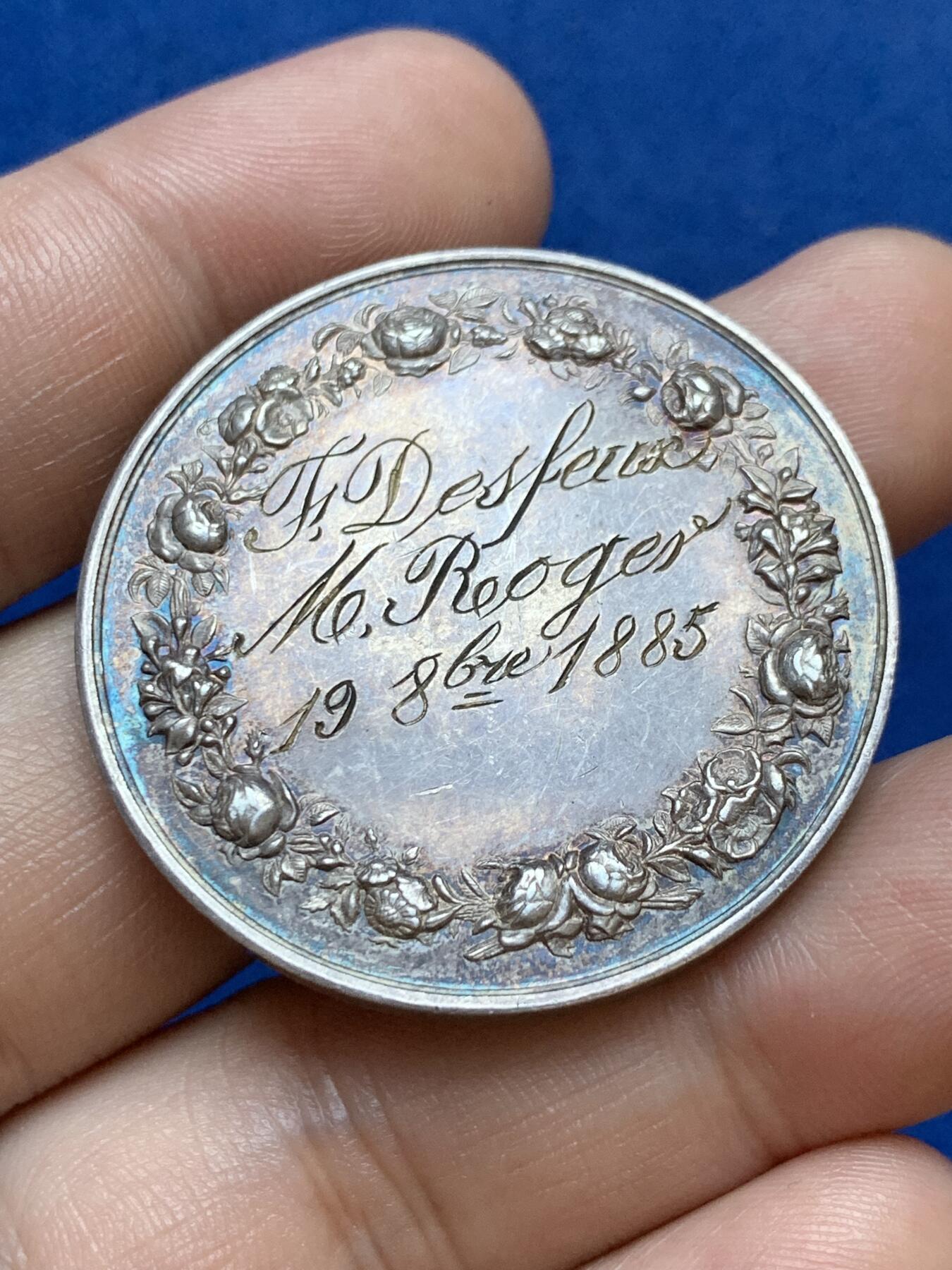 《竞宝斋》第286场-周六， 周日，周一 3场连拍 （全场包邮） 法国1885婚姻纪念圆型银代币 丰饶角边铭 39mm 25.4g