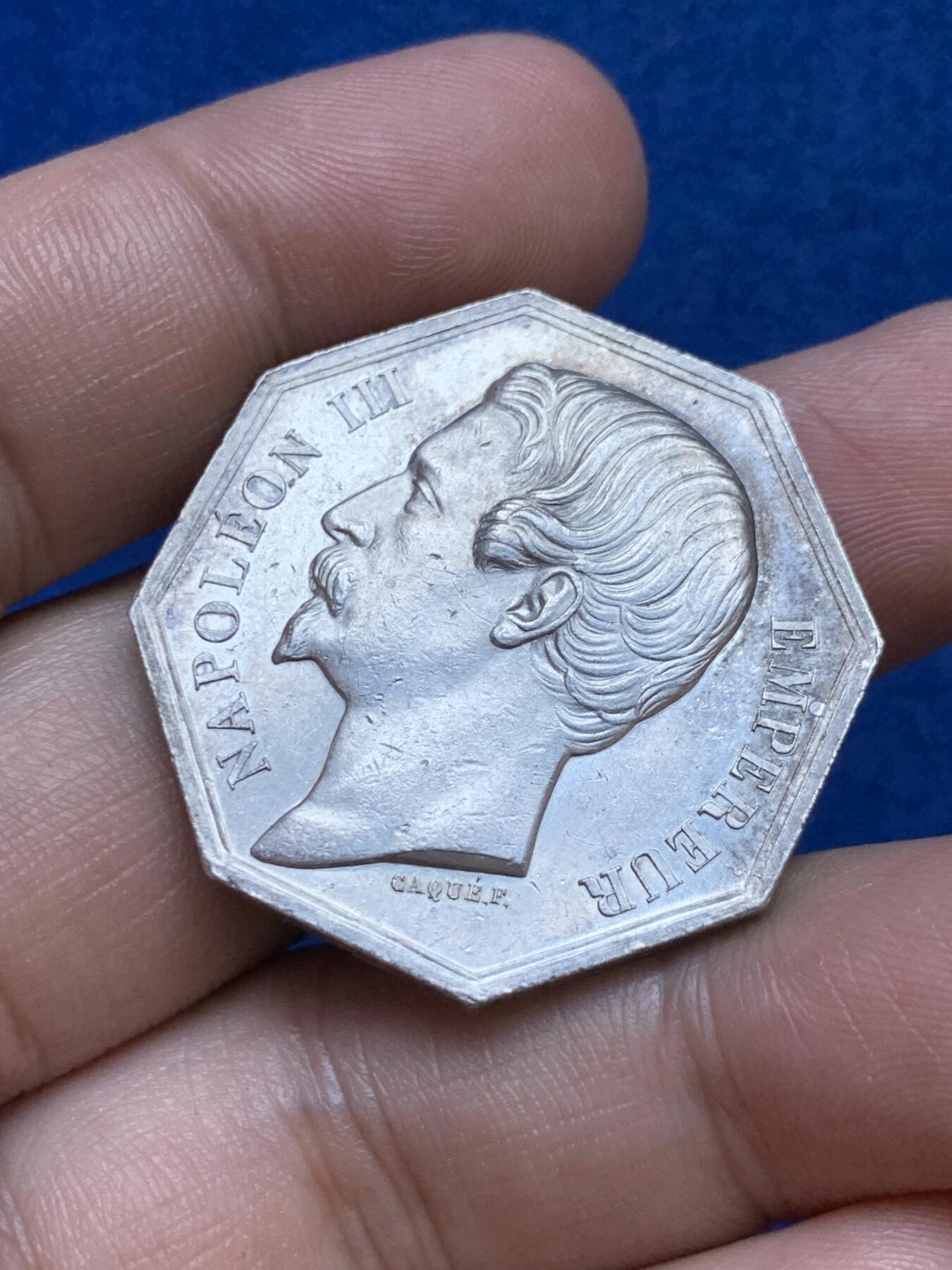 《竞宝斋》第286场-周六， 周日，周一 3场连拍 （全场包邮） 法国拿三波尔多商会八角银代币 手指铭 33mm 20g