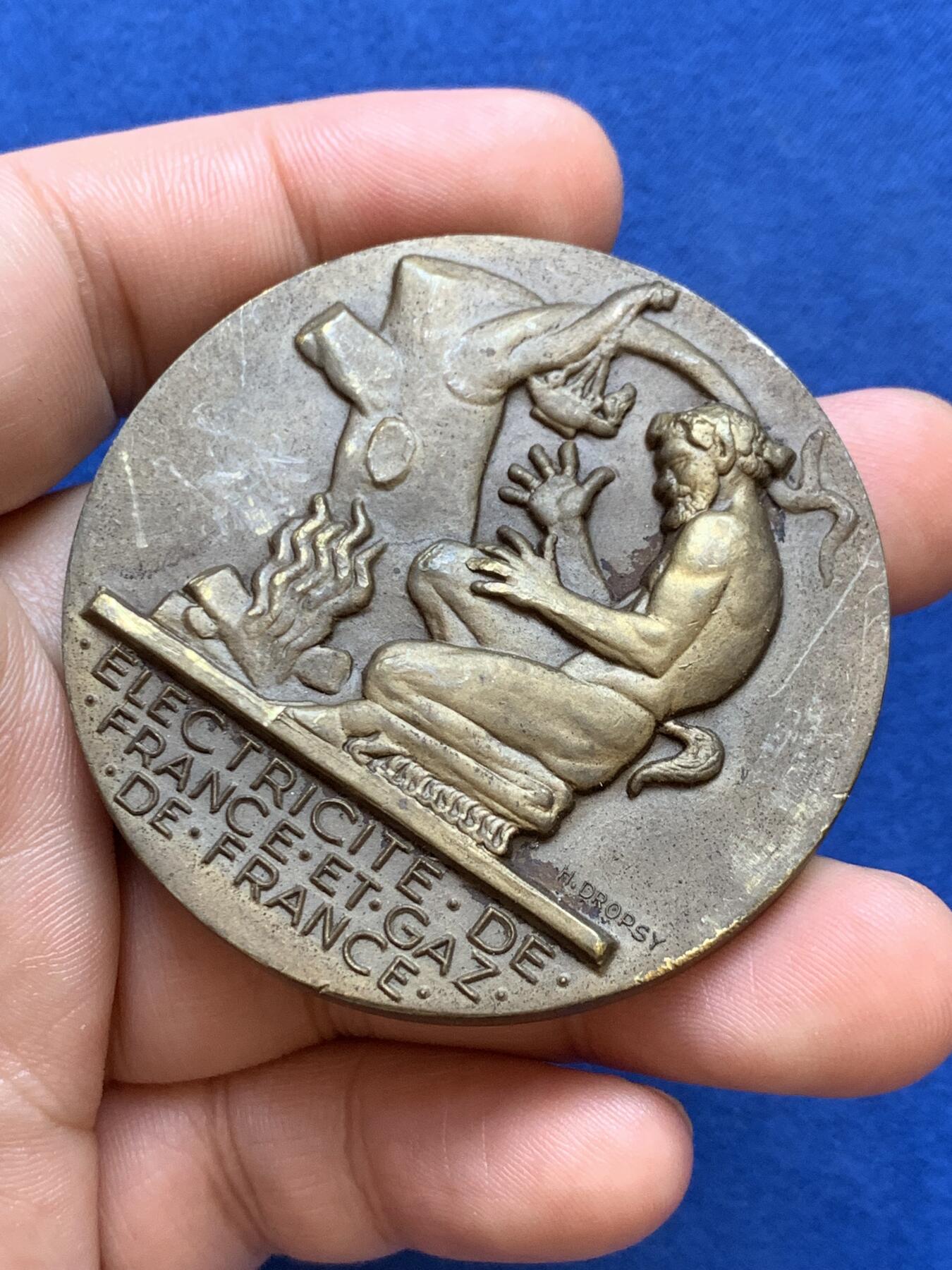 《竞宝斋》第286场-周六， 周日，周一 3场连拍 （全场包邮） 法国电力和天然气铜章 73.5g 54.5mm