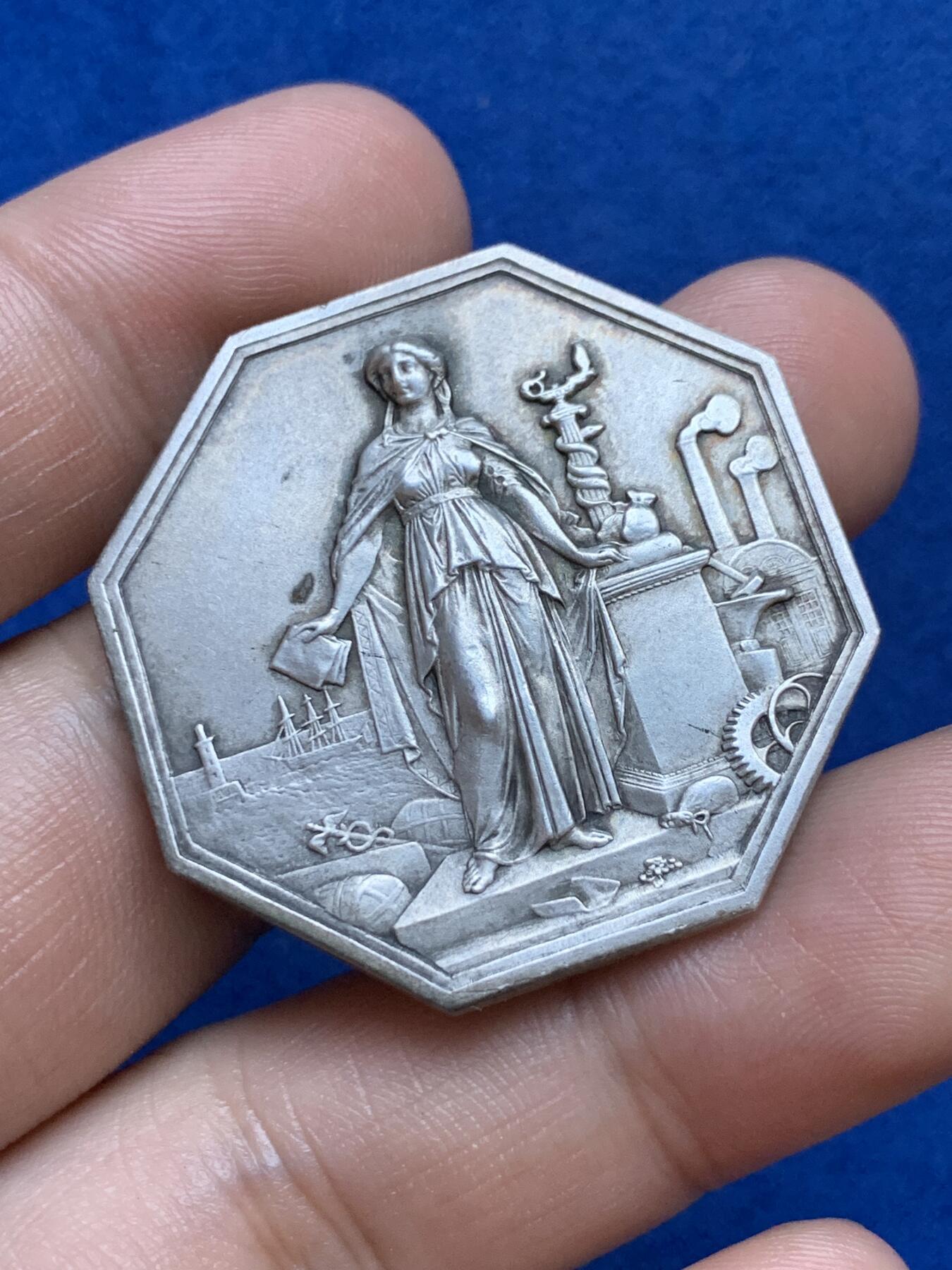 《竞宝斋》第286场-周六， 周日，周一 3场连拍 （全场包邮） 法国八角银质jeton 法国兴业银行 20.20g 37.3mm 丰饶角1ARGENT边铭