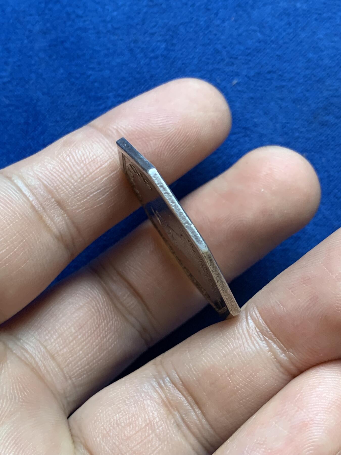 《竞宝斋》第286场-周六， 周日，周一 3场连拍 （全场包邮） 法国神职人员银质八角代用币 14.4克 早期无边铭  