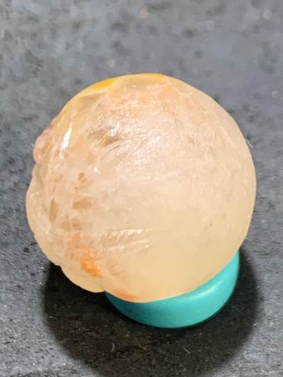 精美冰飘亚光满冰飘糖心战国红玛瑙巧雕喜上眉梢随形珠一个， 精美冰飘亚光满冰飘糖心战国红玛瑙巧雕喜上眉梢随形珠一个，