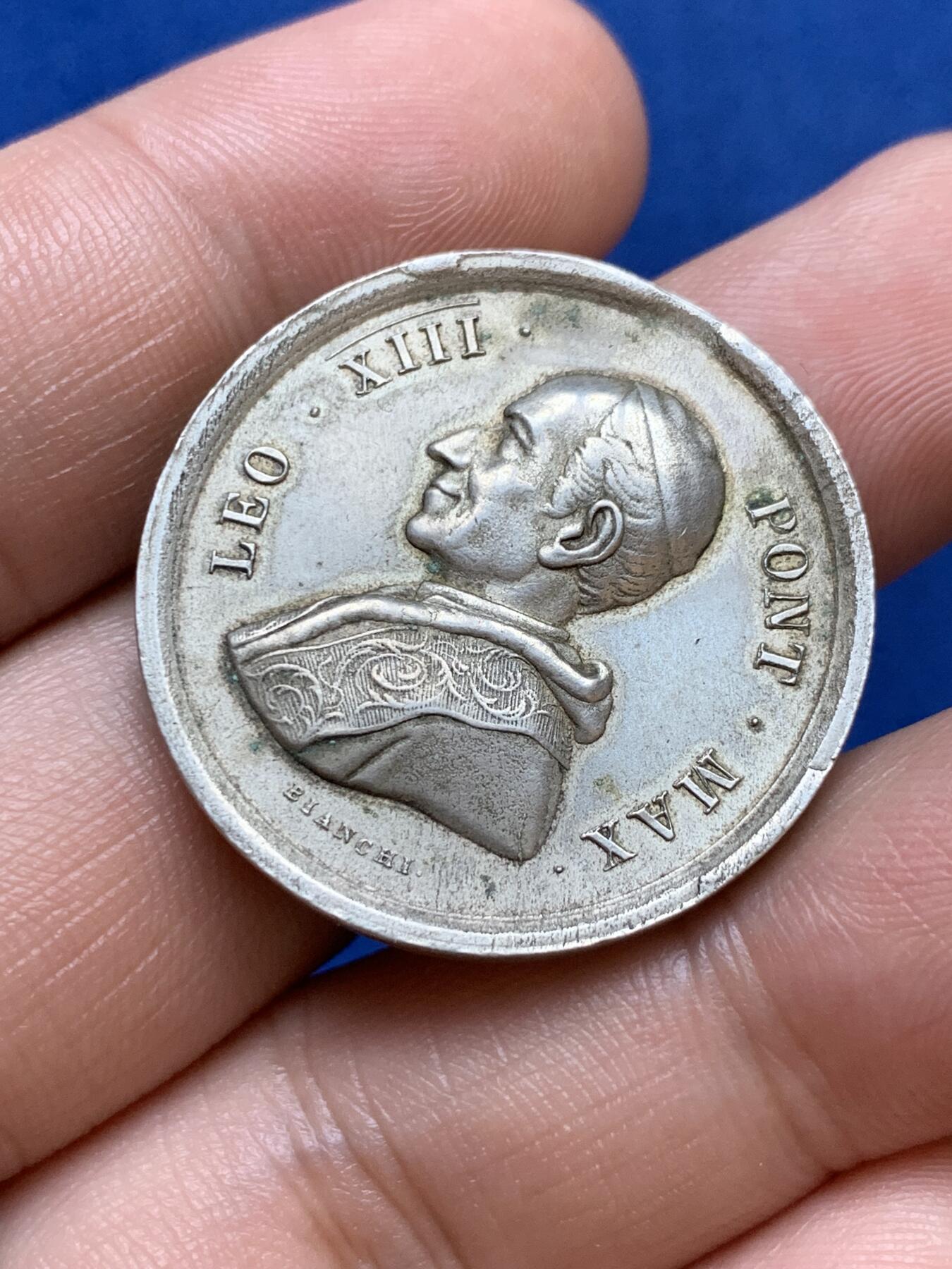 《竞宝斋》第286场-周六， 周日，周一 3场连拍 （全场包邮） 19世纪梵蒂冈利奥十三世小银章（顶部焊点） 直径30.8mm