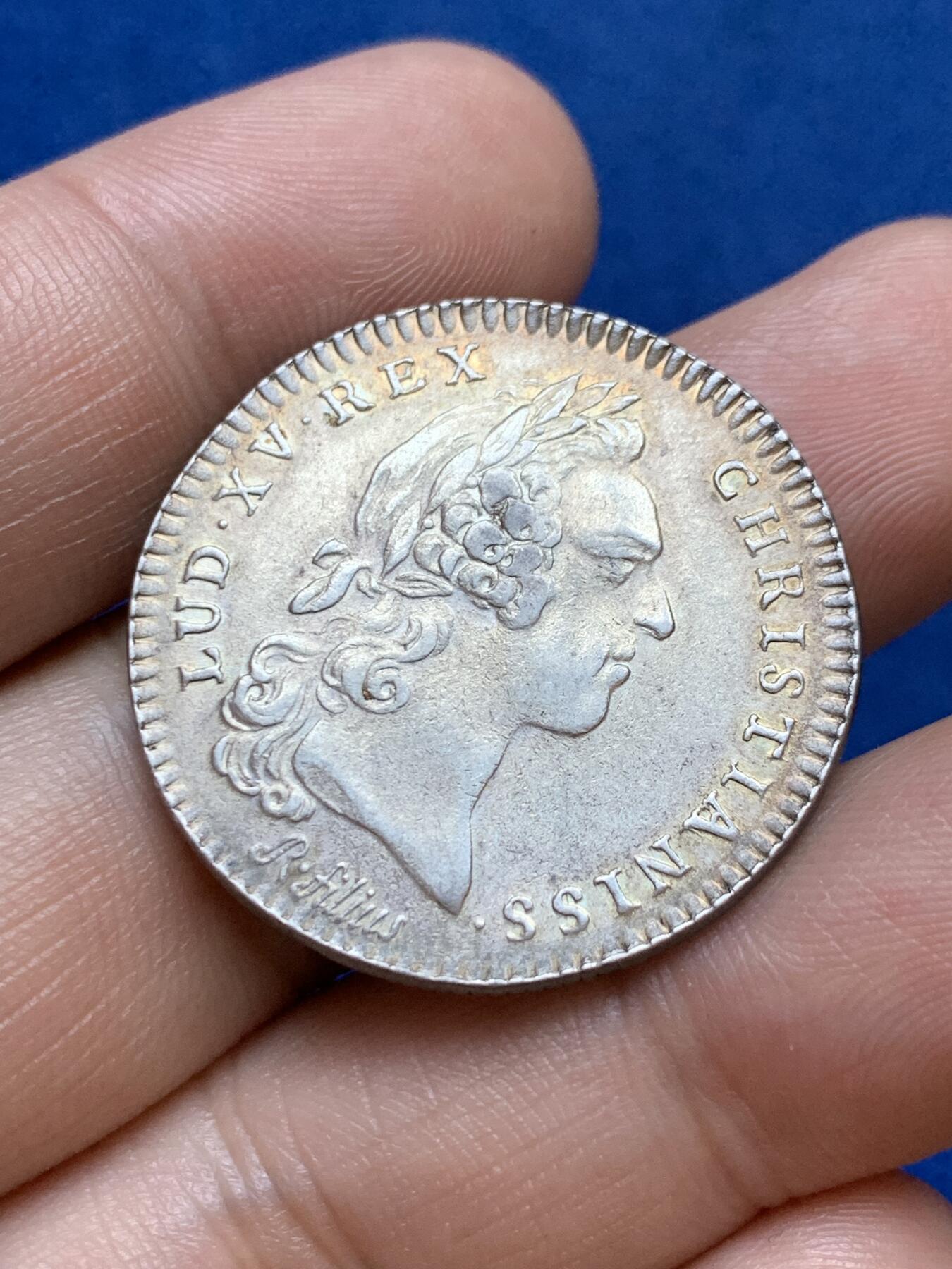 《竞宝斋》第286场-周六， 周日，周一 3场连拍 （全场包邮） 法国1764路易十五年金支付银质代币 9.66g 31mm