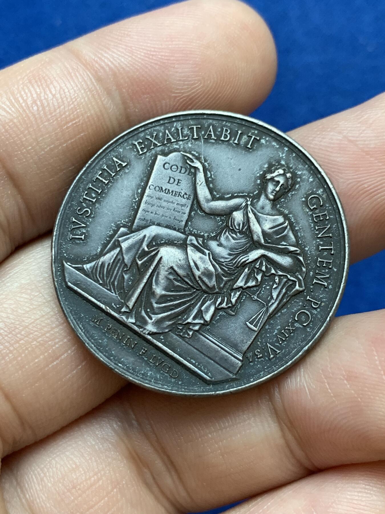 《竞宝斋》第286场-周六， 周日，周一 3场连拍 （全场包邮） 法国1847里昂商业法庭令牌圆型银代币 丰饶角边铭 33mm 15.4g