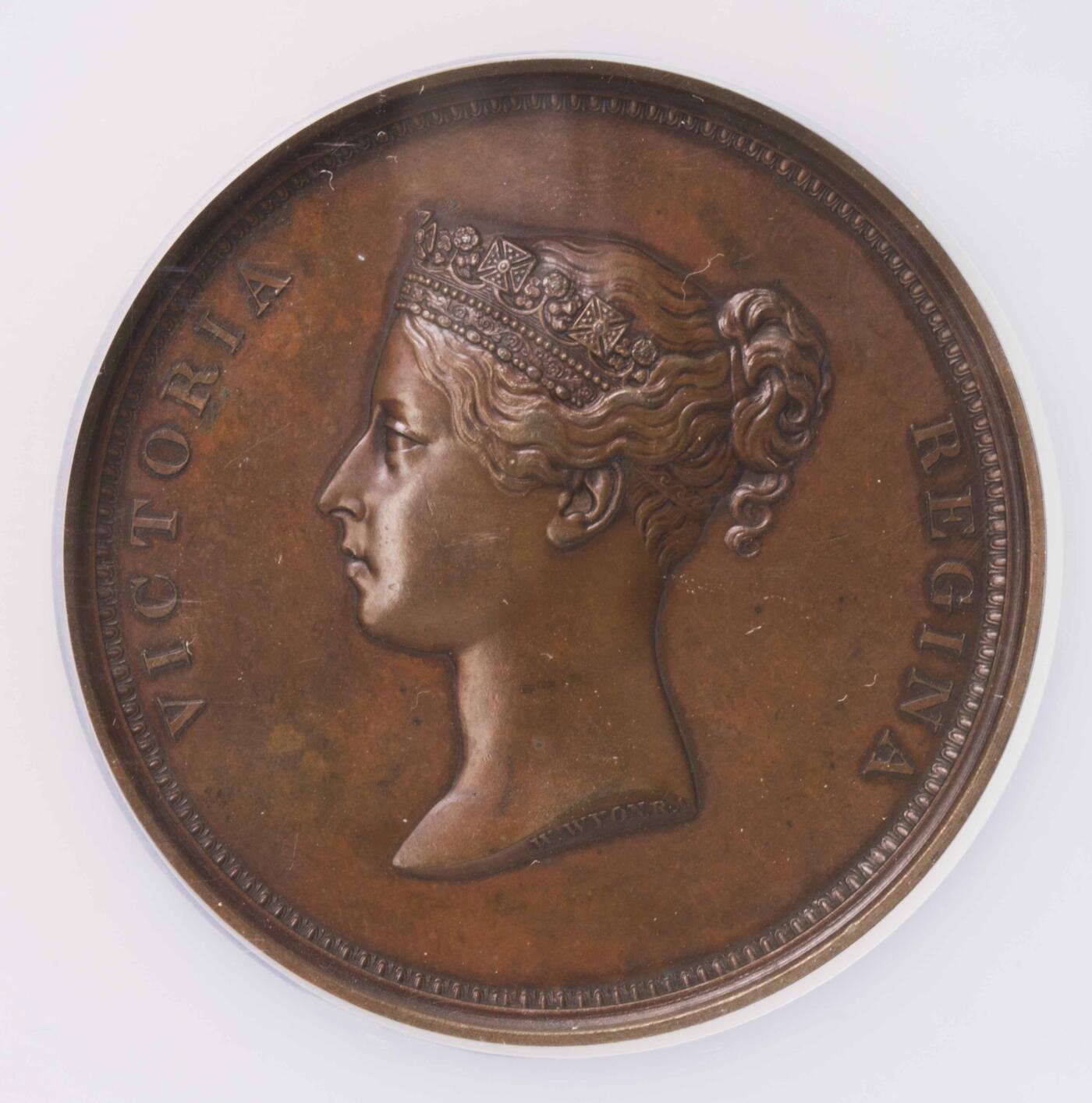 NGC-MS63BN 1837英国小维参观伦敦市政厅纪念铜像 