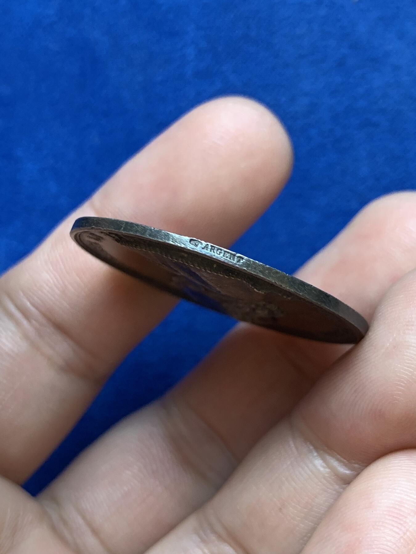 《竞宝斋》第286场-周六， 周日，周一 3场连拍 （全场包邮） 法国1834里昂农园艺与自然历史协会圆型银代币 手指铭 35mm 13.6g 