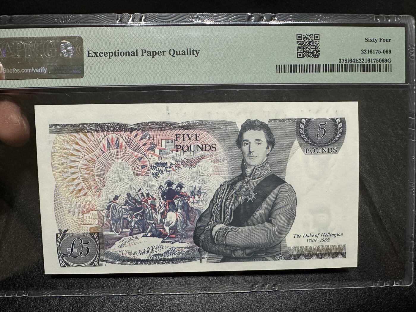 《外钞收藏家》第三百八十七期 1988-91年英国D序列5镑 PMG64E