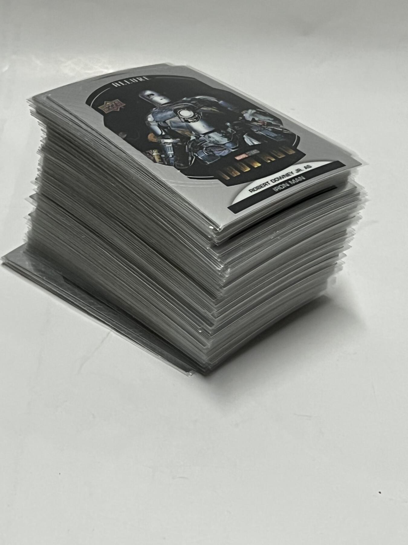 零元拍：2022 UD Marvel Allure 漫威诱惑 小黑钻 全套100张折射镜面base卡 100张一套全 钢铁侠 蜘蛛侠 雷神 绿巨人 黑豹 美队美国队长 黑寡妇 绯红女巫 惊奇队长等 拆几千块难凑一套