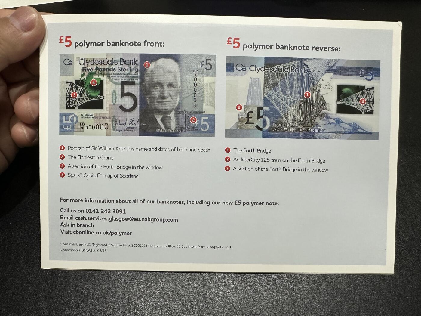 《外钞收藏家》第三百八十八期 2015年苏格兰克莱斯戴尔银行5镑 原装册子 纪念钞
