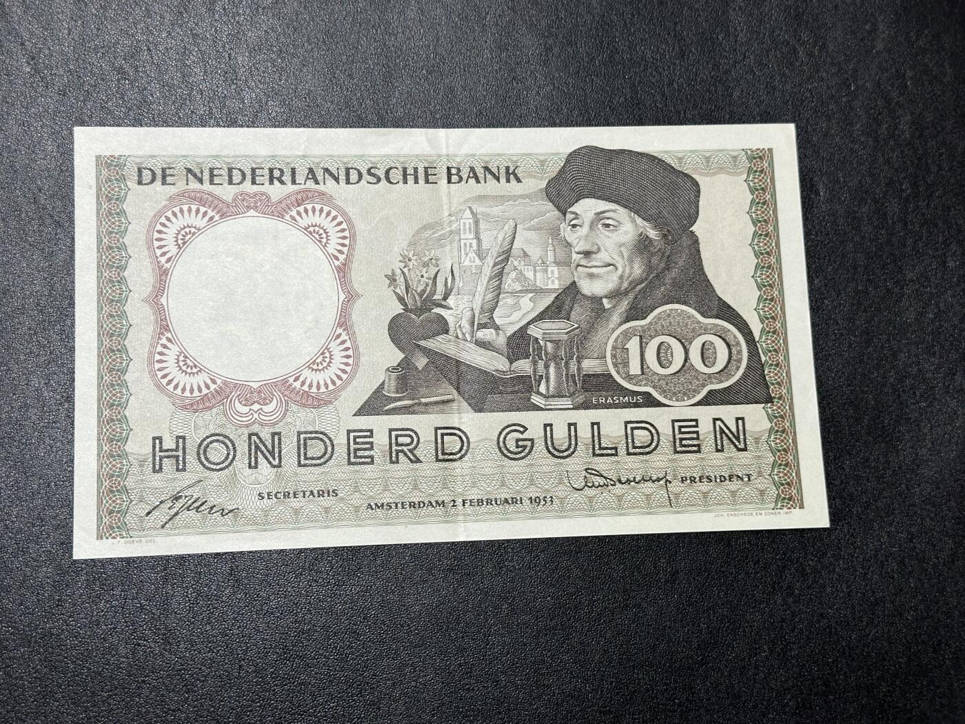《外钞收藏家》第三百八十八期 1953年荷兰100盾 非全新 品相如图