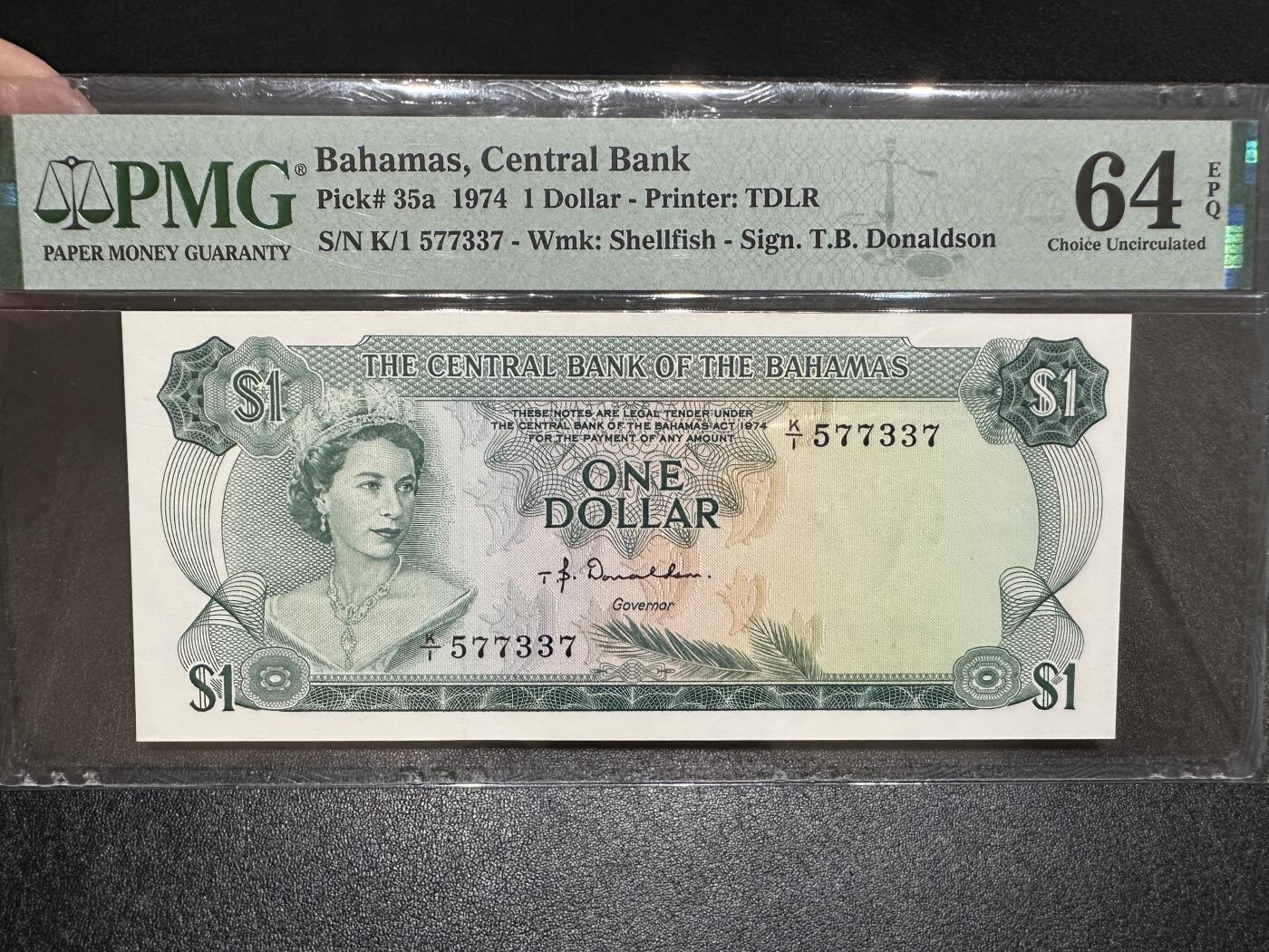 《外钞收藏家》第三百八十七期 1974年巴哈马1刀 PMG64E
