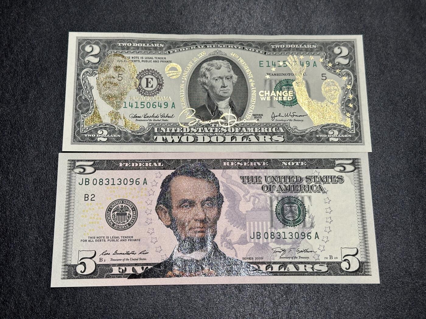 《外钞收藏家》第三百八十八期 美国2和5美元 彩色加印 全新