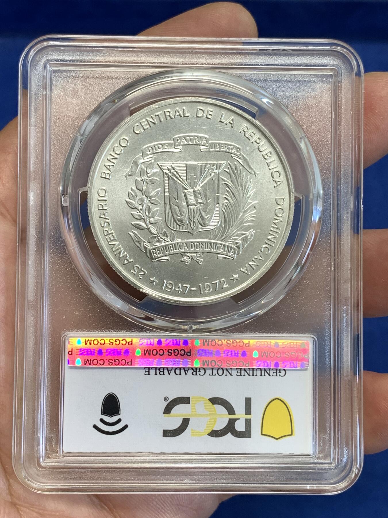 《竞宝斋》第287场-周六， 周日，周一 3场连拍 （全场包邮） PCGS金盾 UNCD 多米尼加1972年1比索大银币