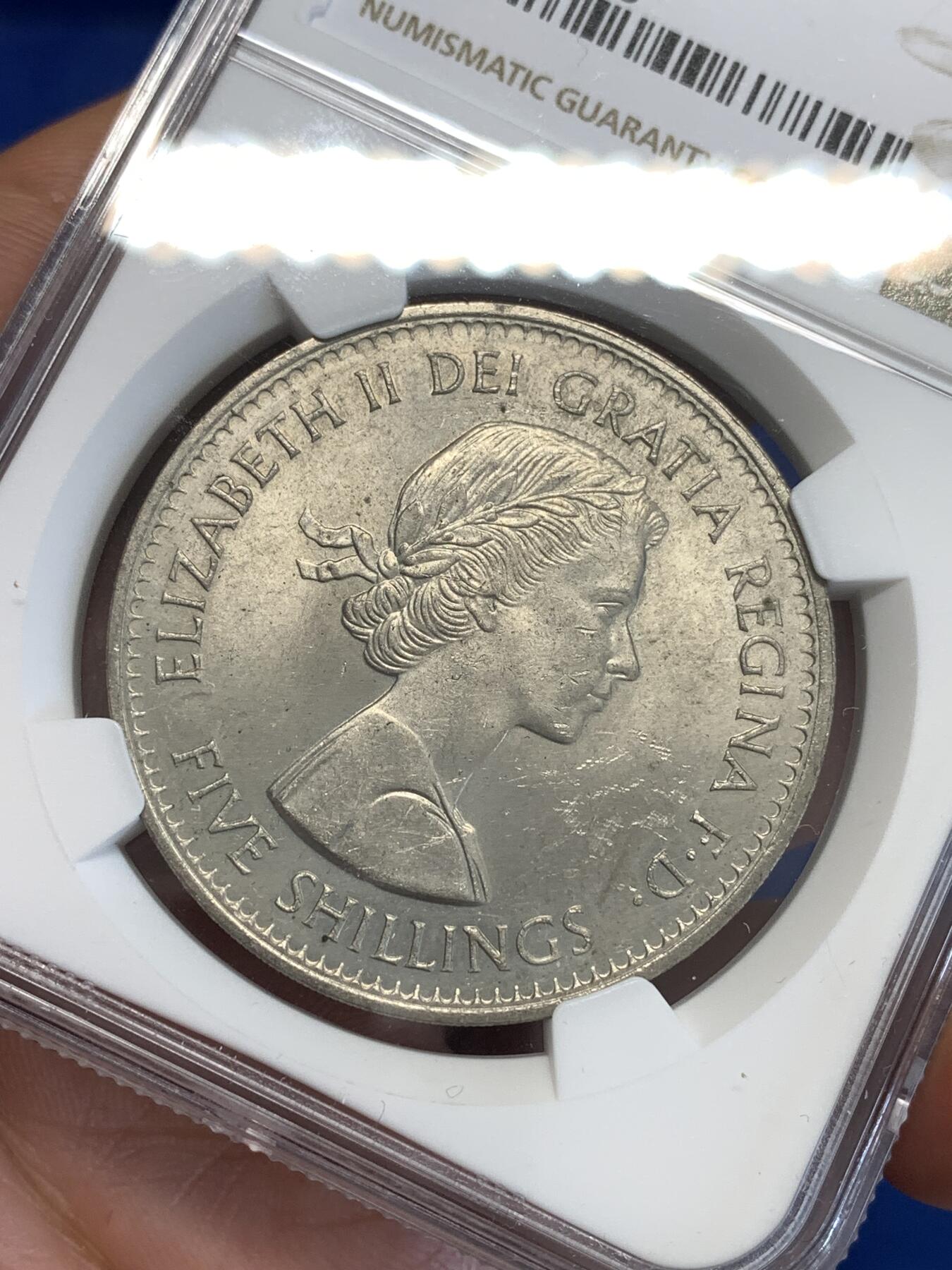 《竞宝斋》第287场-周六， 周日，周一 3场连拍 （全场包邮） NGC UNC 英国1960年纽约博览会伊丽莎白女王纪念克朗币 严评没给分，比登基克朗少见