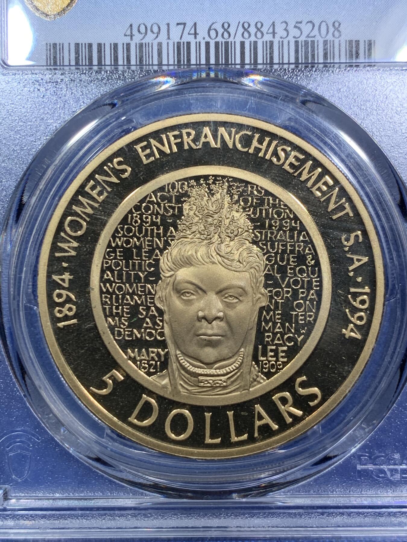《竞宝斋》第287场-周六， 周日，周一 3场连拍 （全场包邮） PCGS PR68DCAM 1994澳大利亚5澳元 纪念女性投票权100周年 这枚是澳大利亚5澳元纪念币中最少见的之一 发行量仅2500枚 精制工艺非常漂亮 喜欢澳大利亚纪念币的不要错过