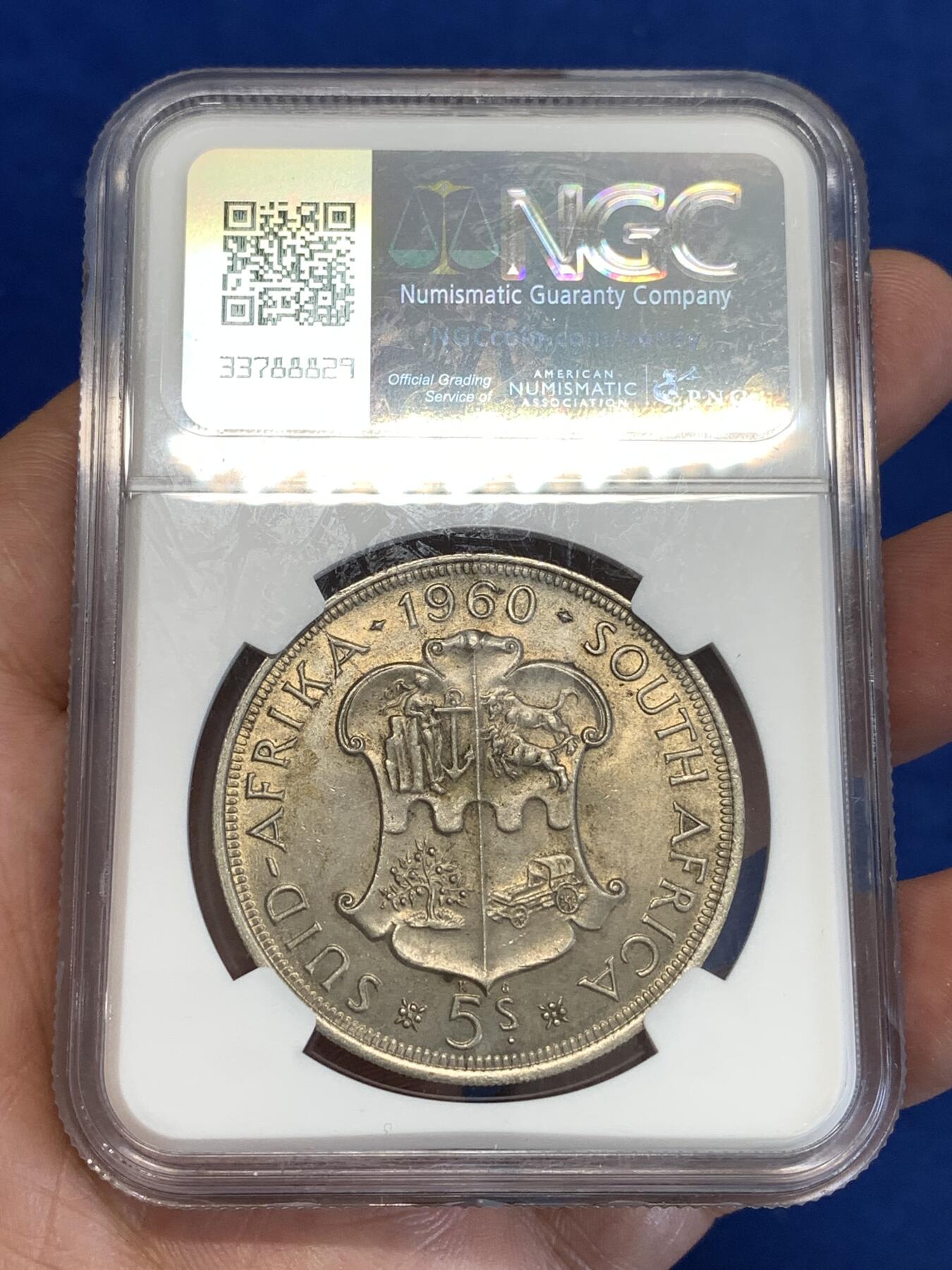 《竞宝斋》第287场-周六， 周日，周一 3场连拍 （全场包邮） NGC MS63 南非1960年联盟成立50周年5先令大银币，原味老包浆