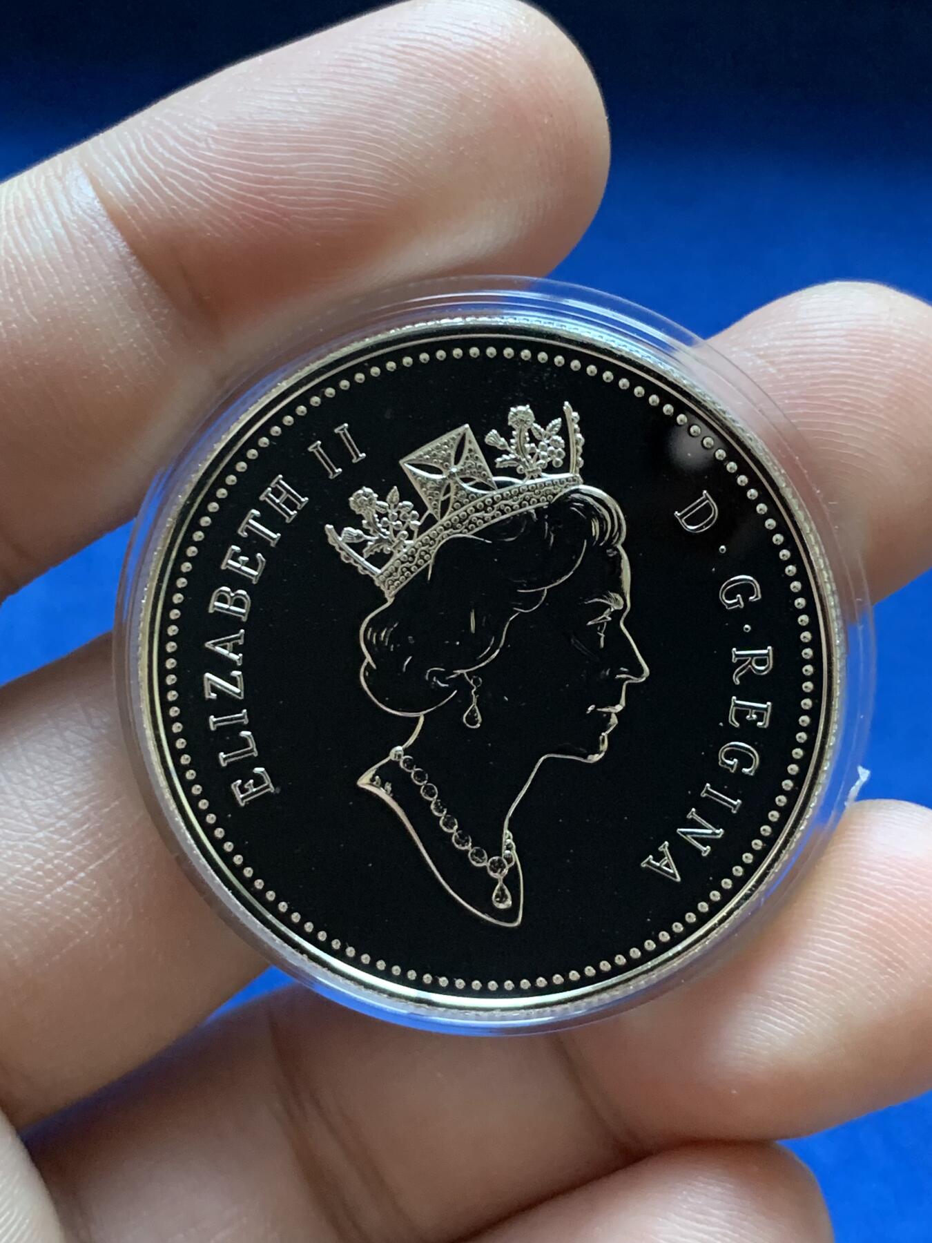 《竞宝斋》第287场-周六， 周日，周一 3场连拍 （全场包邮） 加拿大2001年发行国家芭蕾舞团成立50周年磨砂纪念银币 25.2g 盒证齐全