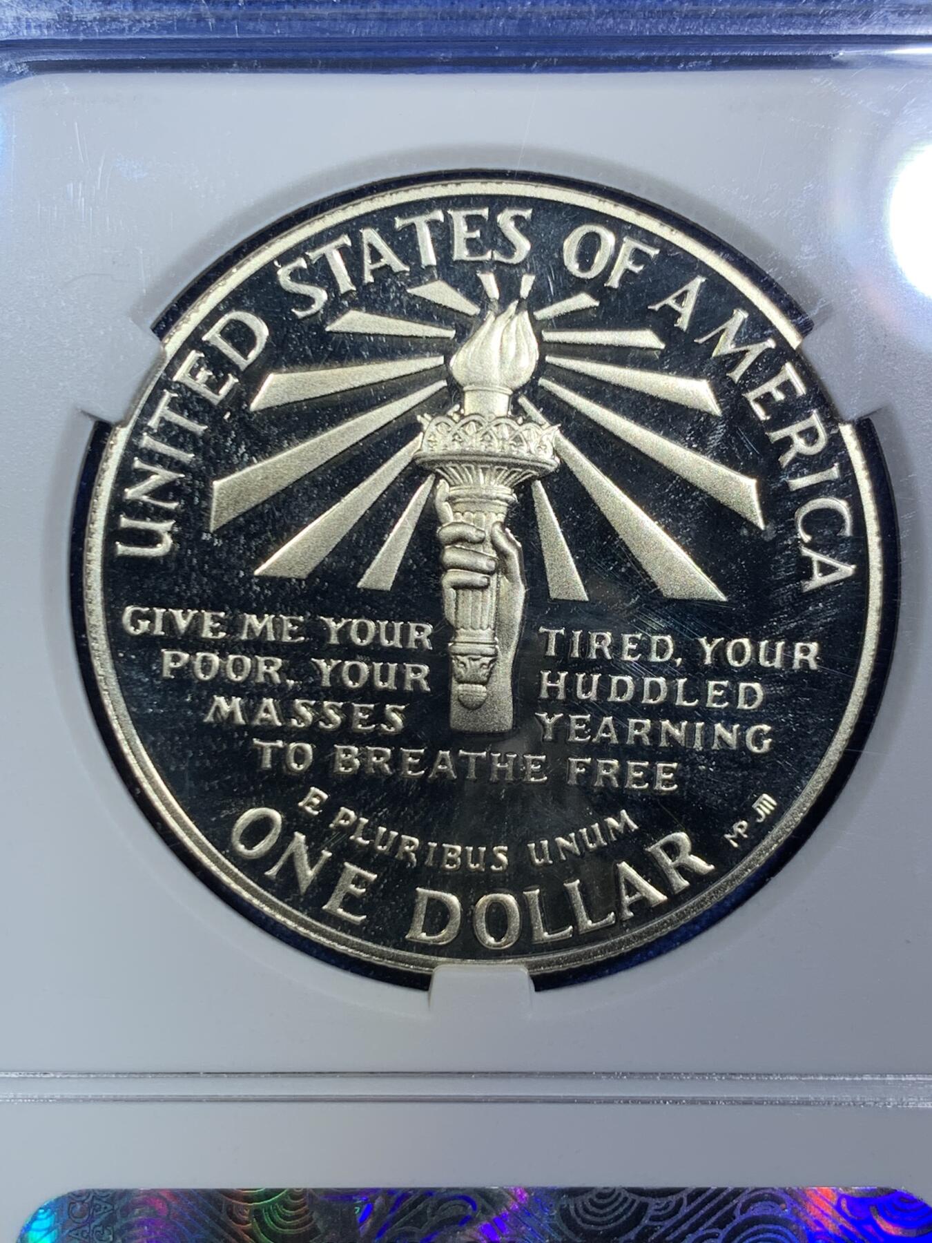 《竞宝斋》第287场-周六， 周日，周一 3场连拍 （全场包邮） 两枚一组 ACG PF67/68 美国1986年自由女神像百年组合 大的为银币  均为精制币