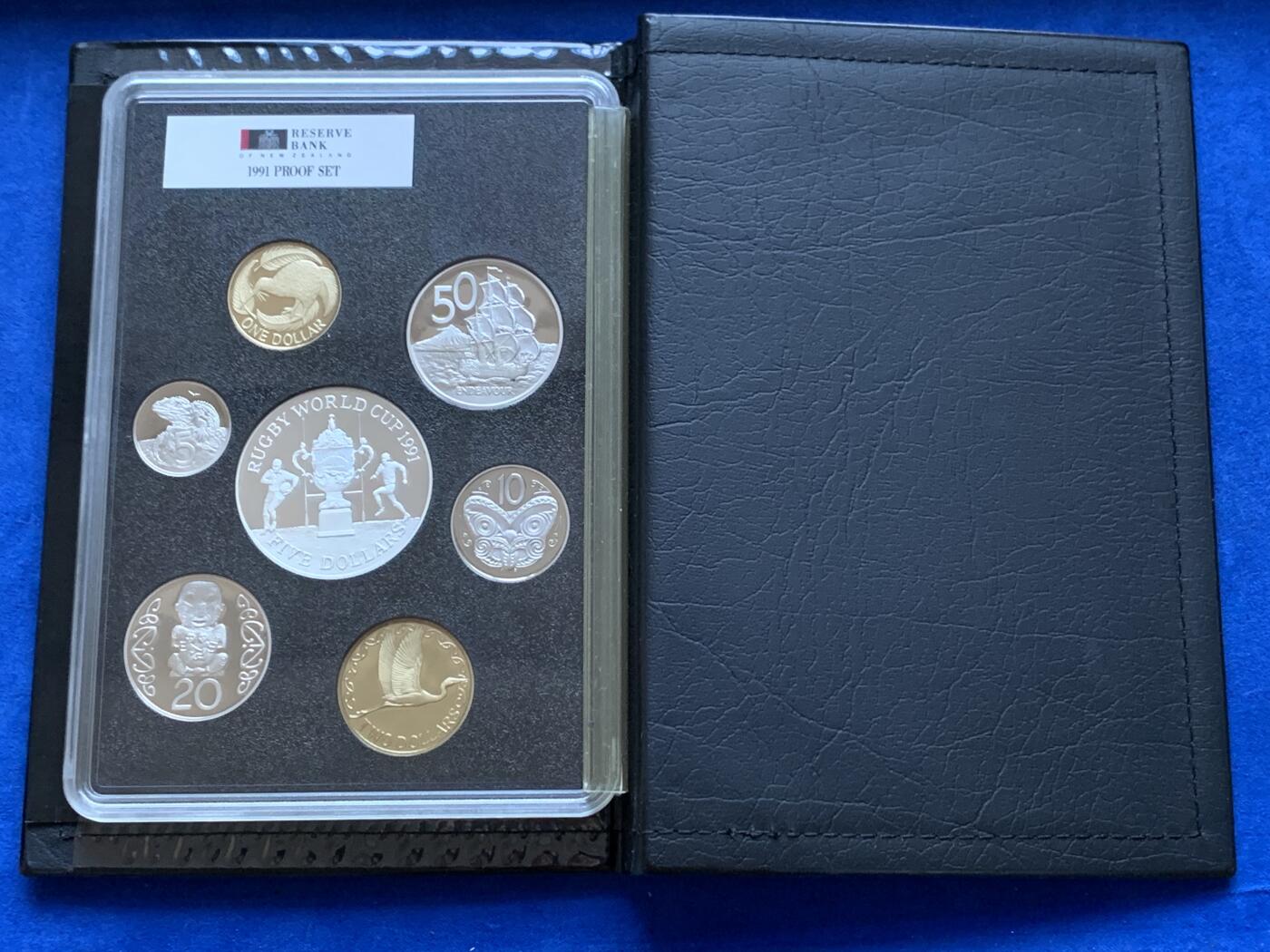 《竞宝斋》第287场-周六， 周日，周一 3场连拍 （全场包邮） 新西兰1991年精制套币 全品盒证全 最大5元为27.22克的925银币