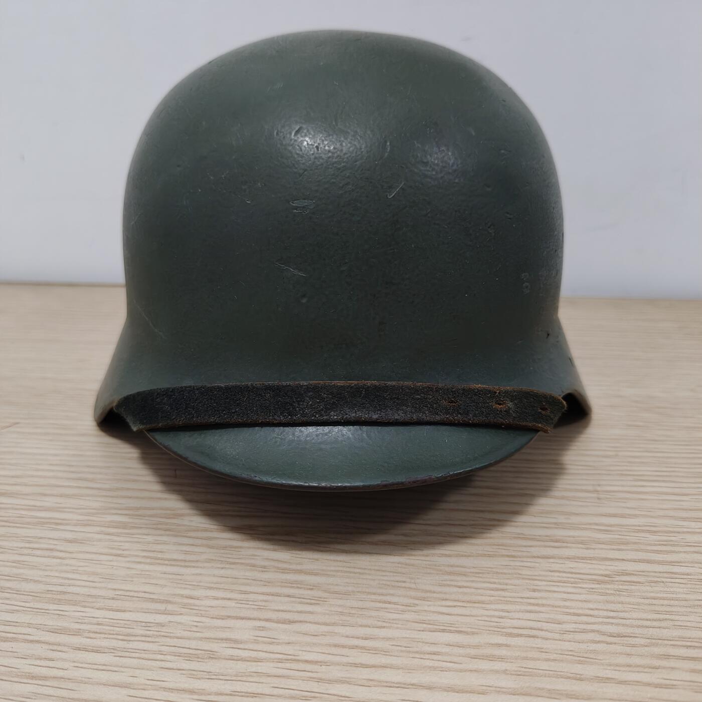 全场0元起拍 第172期 咸鱼国勋章拍卖专场 7月10日（周三）下午6：00开始 西德bgs钢盔 57CM