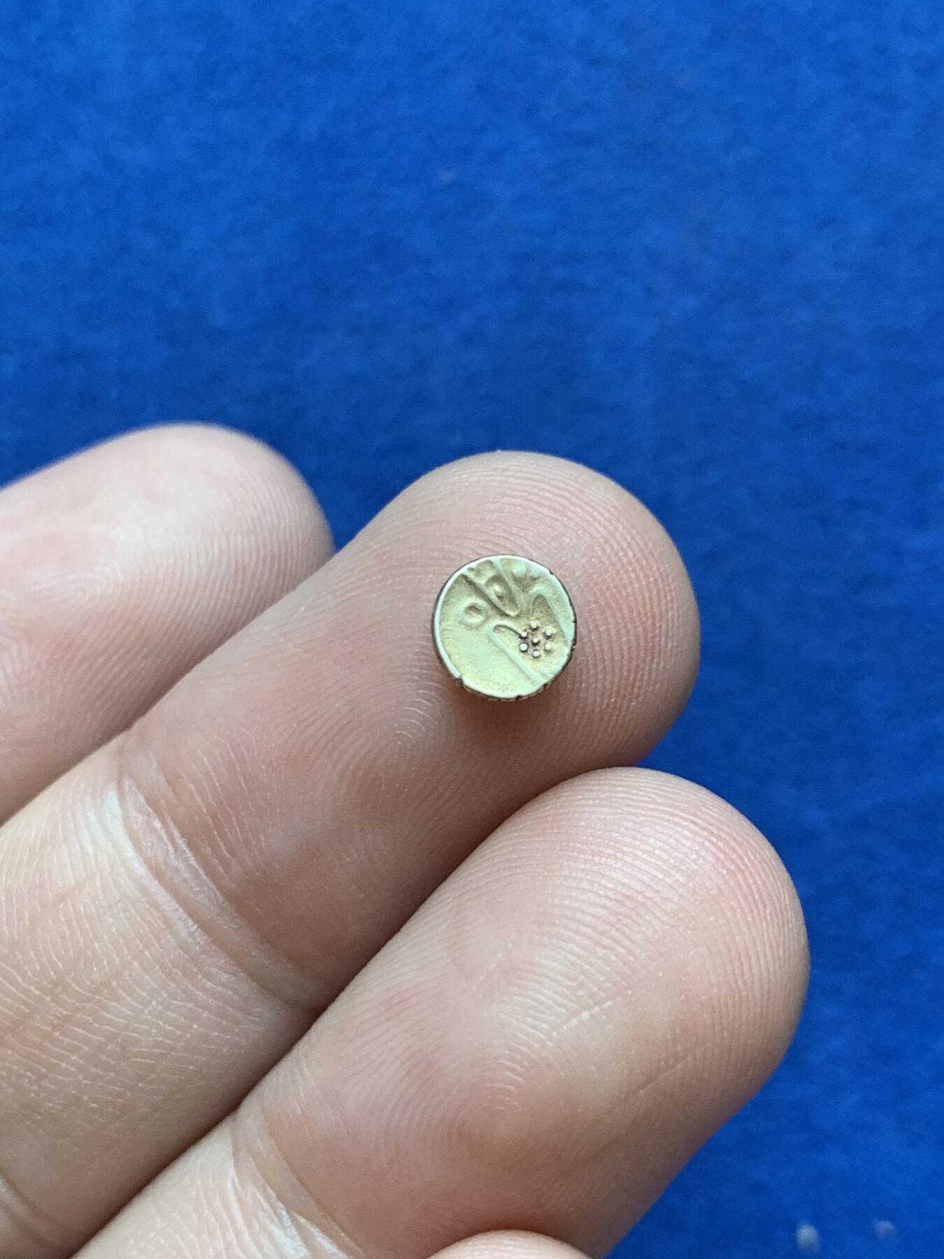 《竞宝斋》第287场-周六， 周日，周一 3场连拍 （全场包邮） 古印度法兰小金币 最小金币 小金豆 适合镶嵌做首饰