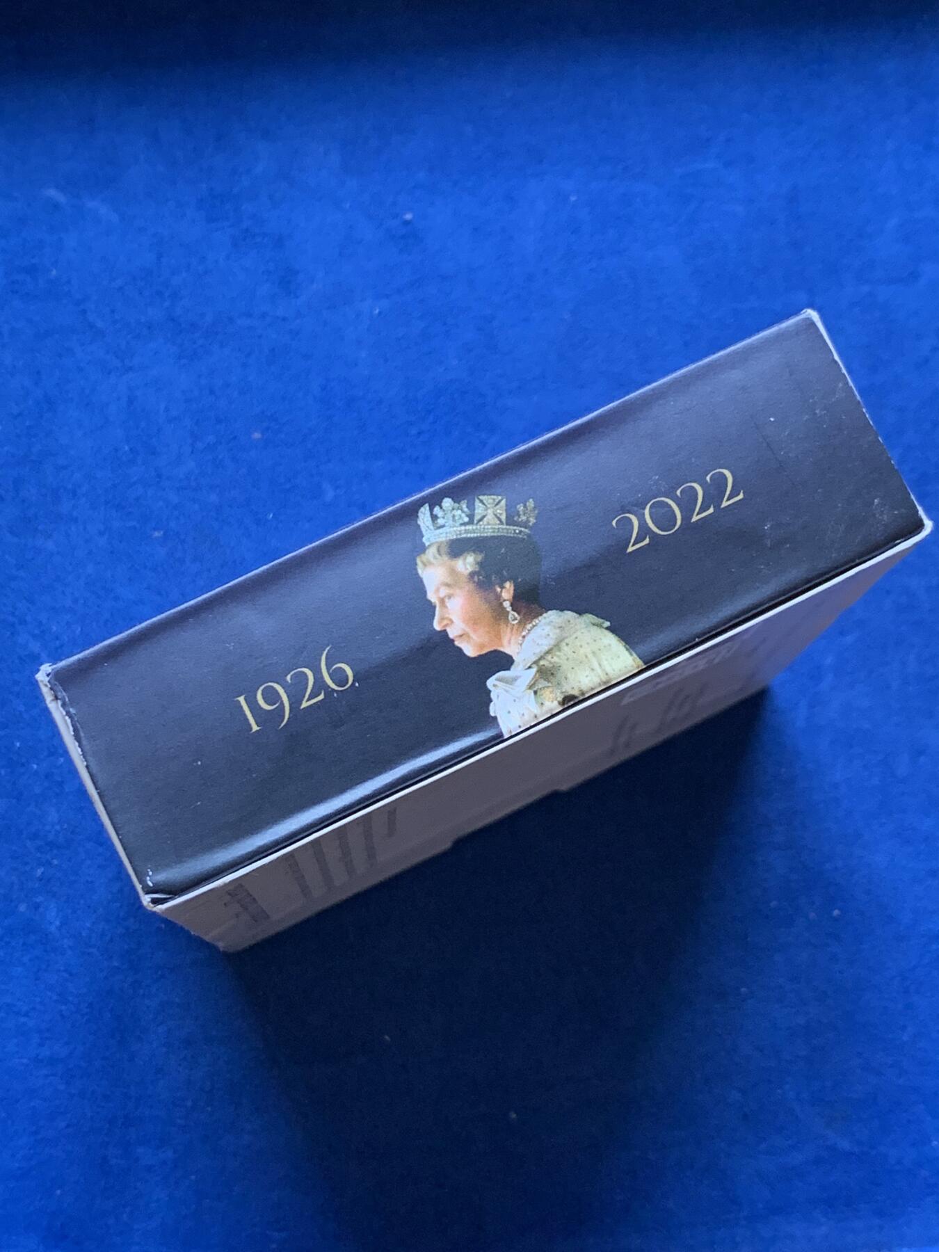 《竞宝斋》第287场-周六， 周日，周一 3场连拍 （全场包邮） 英国2022年发行查尔斯三世头像&女王逝世2英镑精制币 1盎司 盒证齐全 首枚母子双王头像共存纪念 查尔斯三世首枚法定银币