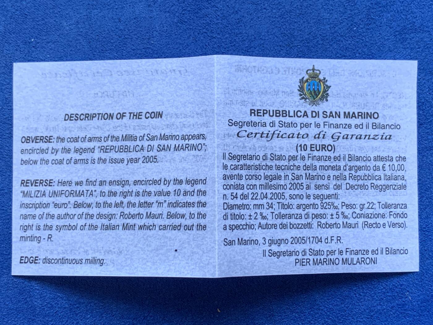 《竞宝斋》第287场-周六， 周日，周一 3场连拍 （全场包邮） 圣马力诺2005年穿制服的民兵10欧元银币 带盒