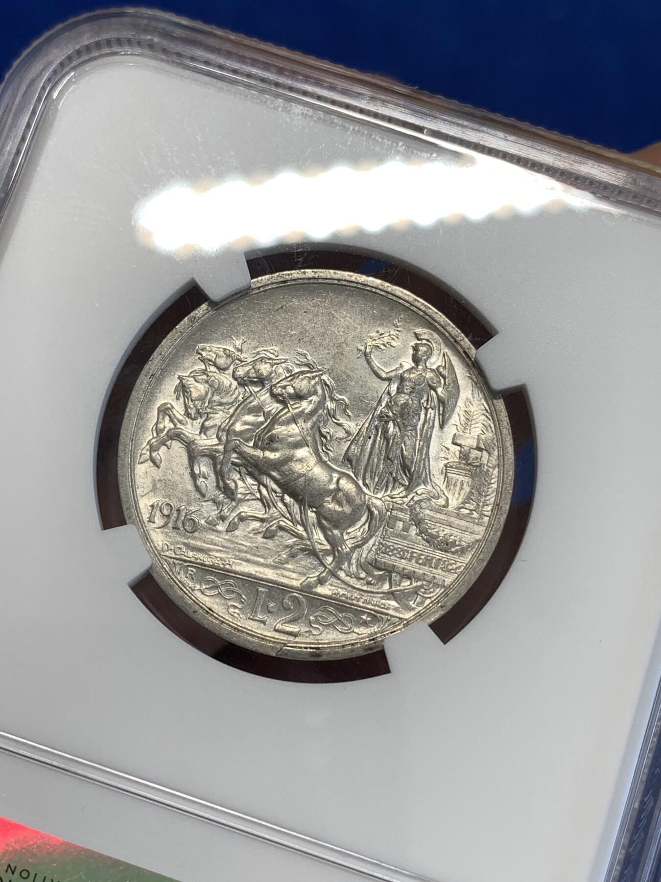 《竞宝斋》第287场-周六， 周日，周一 3场连拍 （全场包邮） NGC AU58 意大利 1916年 马车 2里拉银币