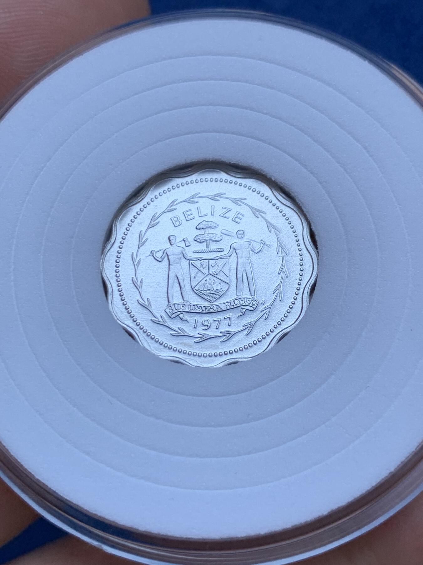 《竞宝斋》第287场-周六， 周日，周一 3场连拍 （全场包邮） 5枚一组 1977年伯利兹套币