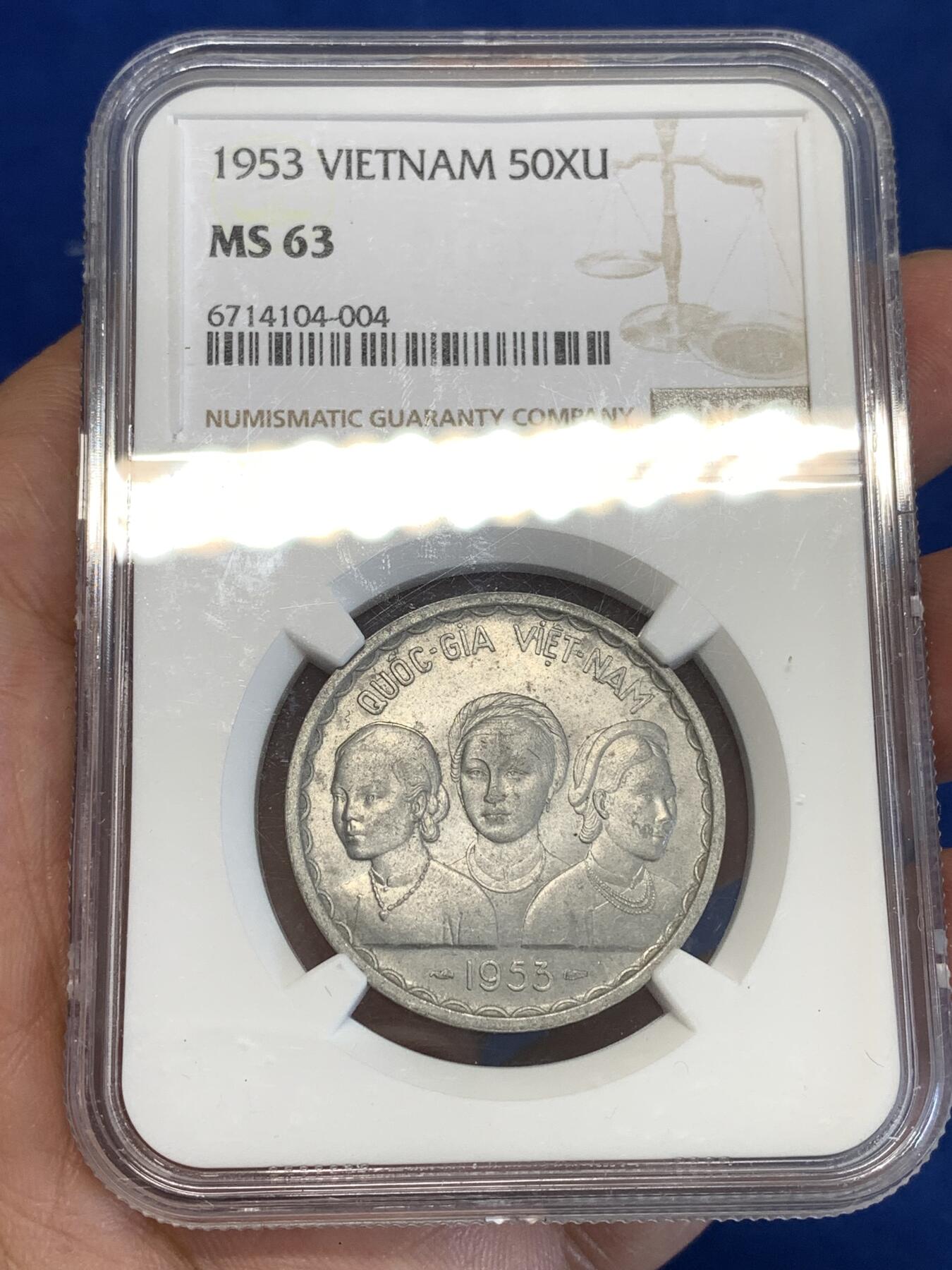 《竞宝斋》第287场-周六， 周日，周一 3场连拍 （全场包邮） NGC MS63 越南1953三美女50苏经典双龙铝币