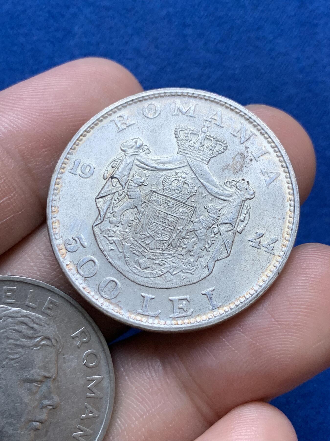 《竞宝斋》第287场-周六， 周日，周一 3场连拍 （全场包邮） 两枚一组 罗马尼亚1944年500列伊银币+1944年100列伊镍币