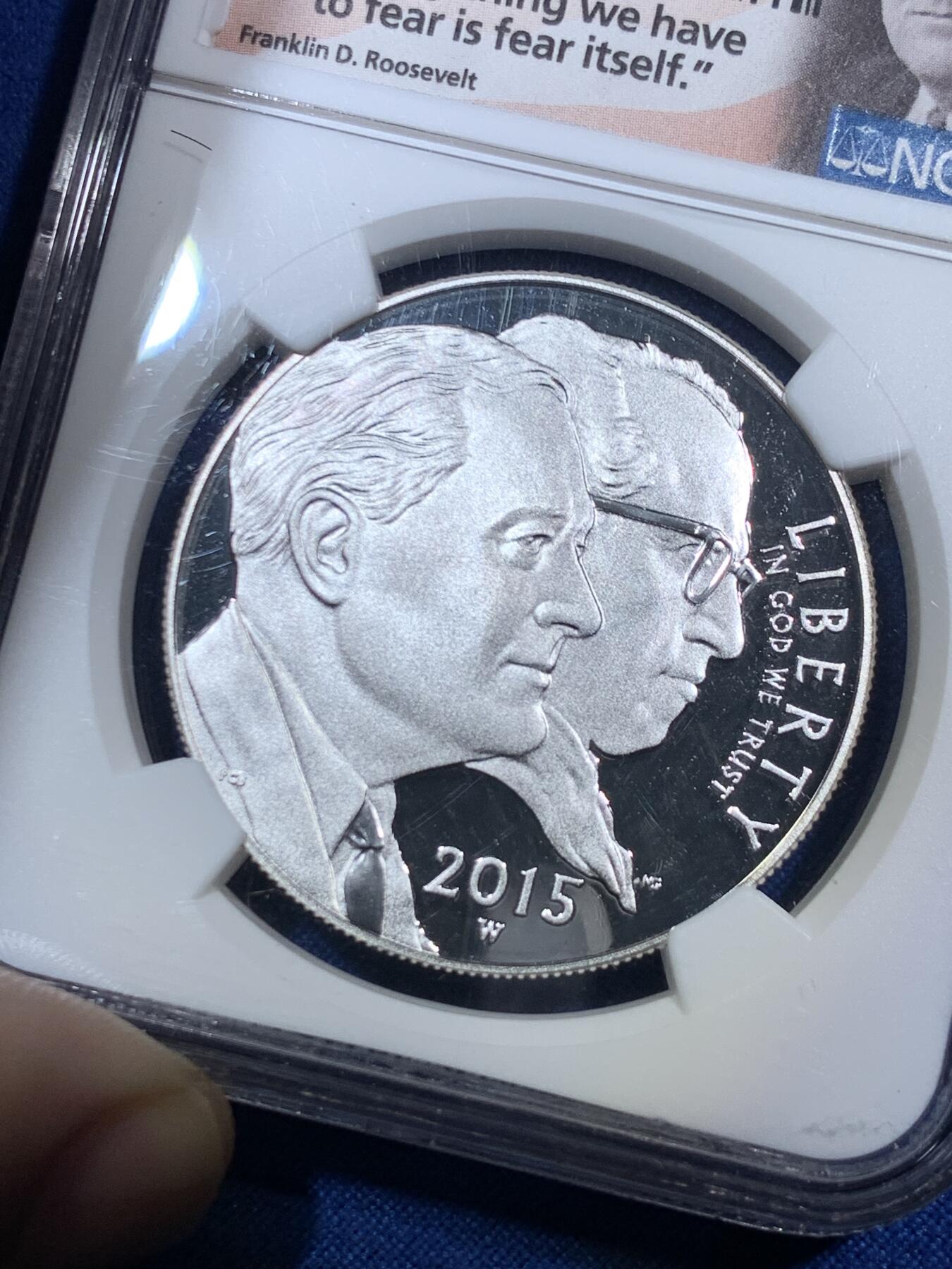 《竞宝斋》第287场-周六， 周日，周一 3场连拍 （全场包邮） NGC PF69UC 美国2015年畸形儿基金会1美元精制银币 克劳斯2017年获奖币 最富激情币 PROOF精制币 币面清爽干净又漂亮 打制精美