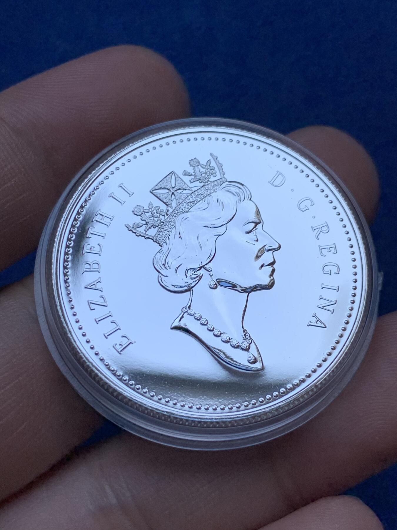 《竞宝斋》第287场-周六， 周日，周一 3场连拍 （全场包邮） 加拿大2001年发行国家芭蕾舞团成立50周年磨砂纪念银币 25.2g 盒证齐全