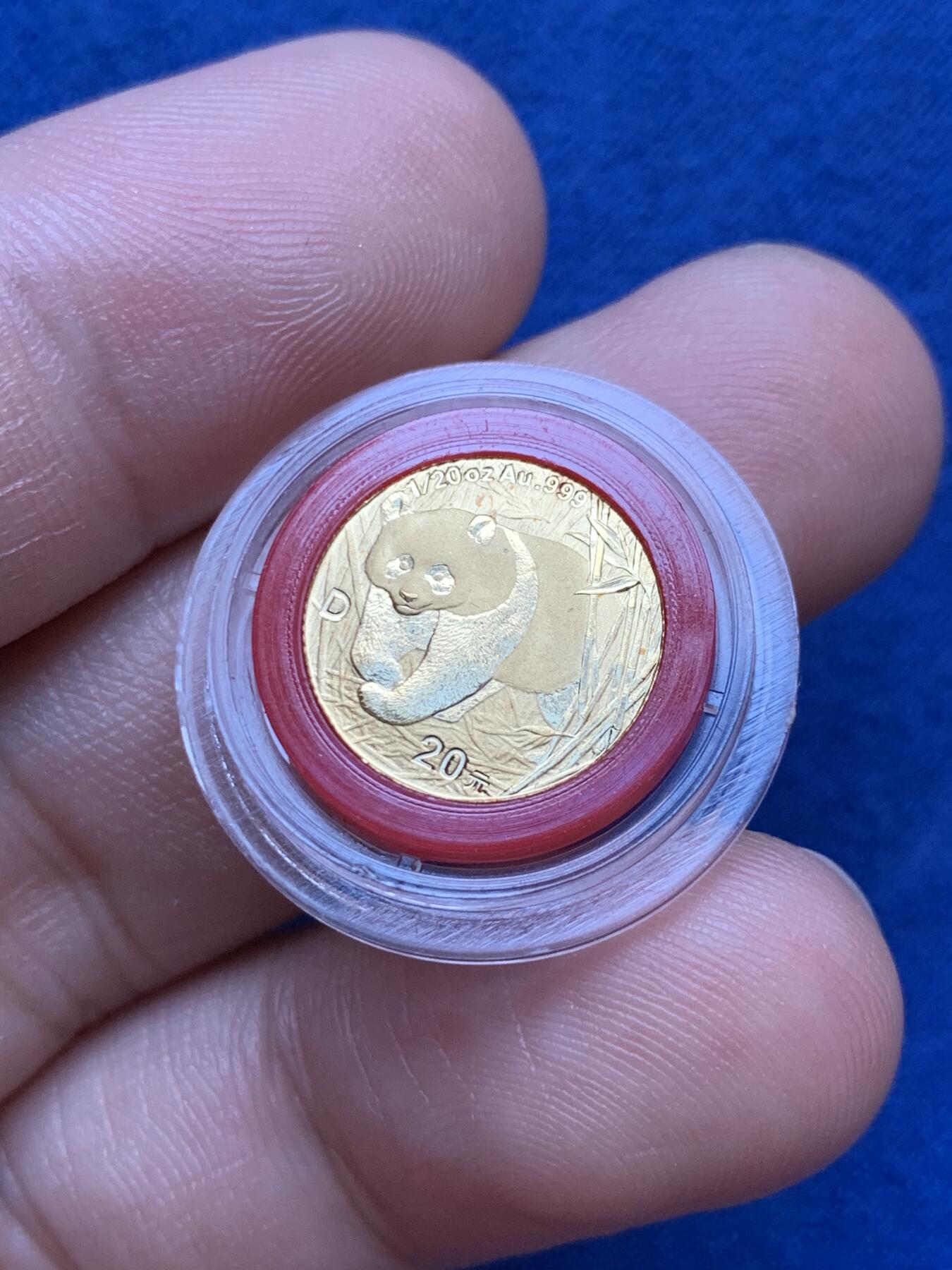 《竞宝斋》第287场-周六， 周日，周一 3场连拍 （全场包邮） 中国2001年熊猫20元金币 1/20盎司 999金 1.5552g 14mm