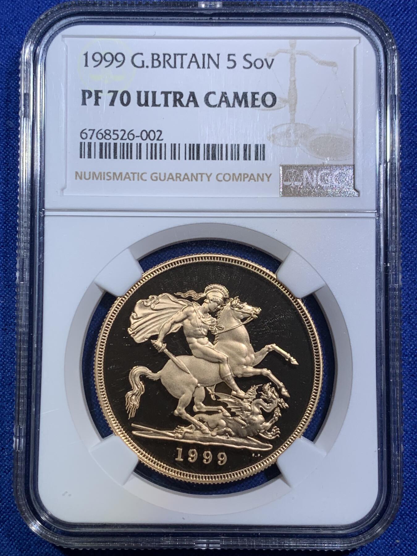 《竞宝斋》第287场-周六， 周日，周一 3场连拍 （全场包邮） NGC PF70UC 英国 1999年 5Sov 英镑 马剑金币 少见满分 39.94克 大金币 近几年上拍越来越少 大部分都在藏家手里 仅铸造991枚 2021 2003年满分成交记录3600美金