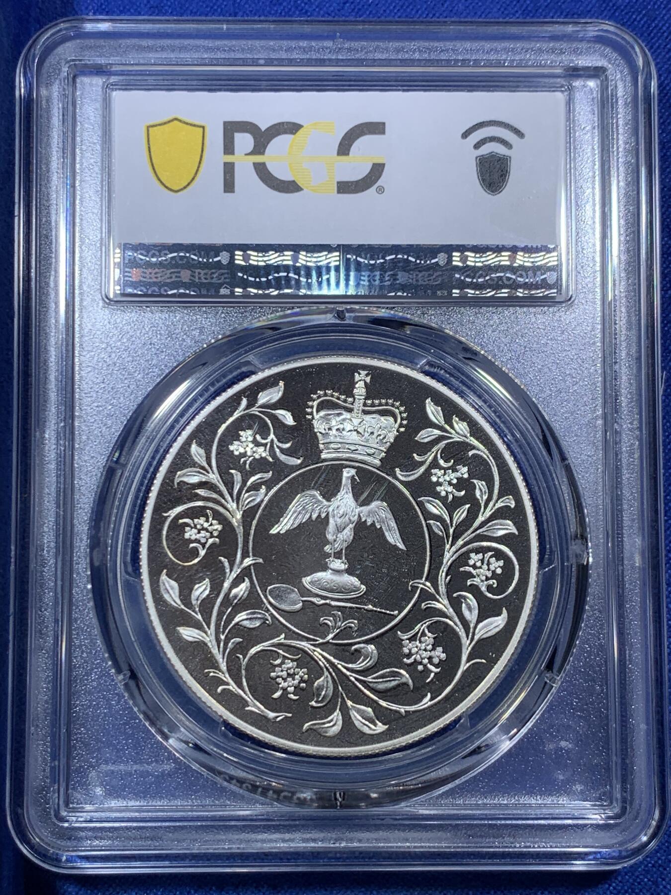 《竞宝斋》第288场-周六， 周日，周一 3场连拍 （全场包邮） PCGS PR69DCAM 英国1977年伊丽莎白二世登基25便士纪念精制大银币 难得69高分