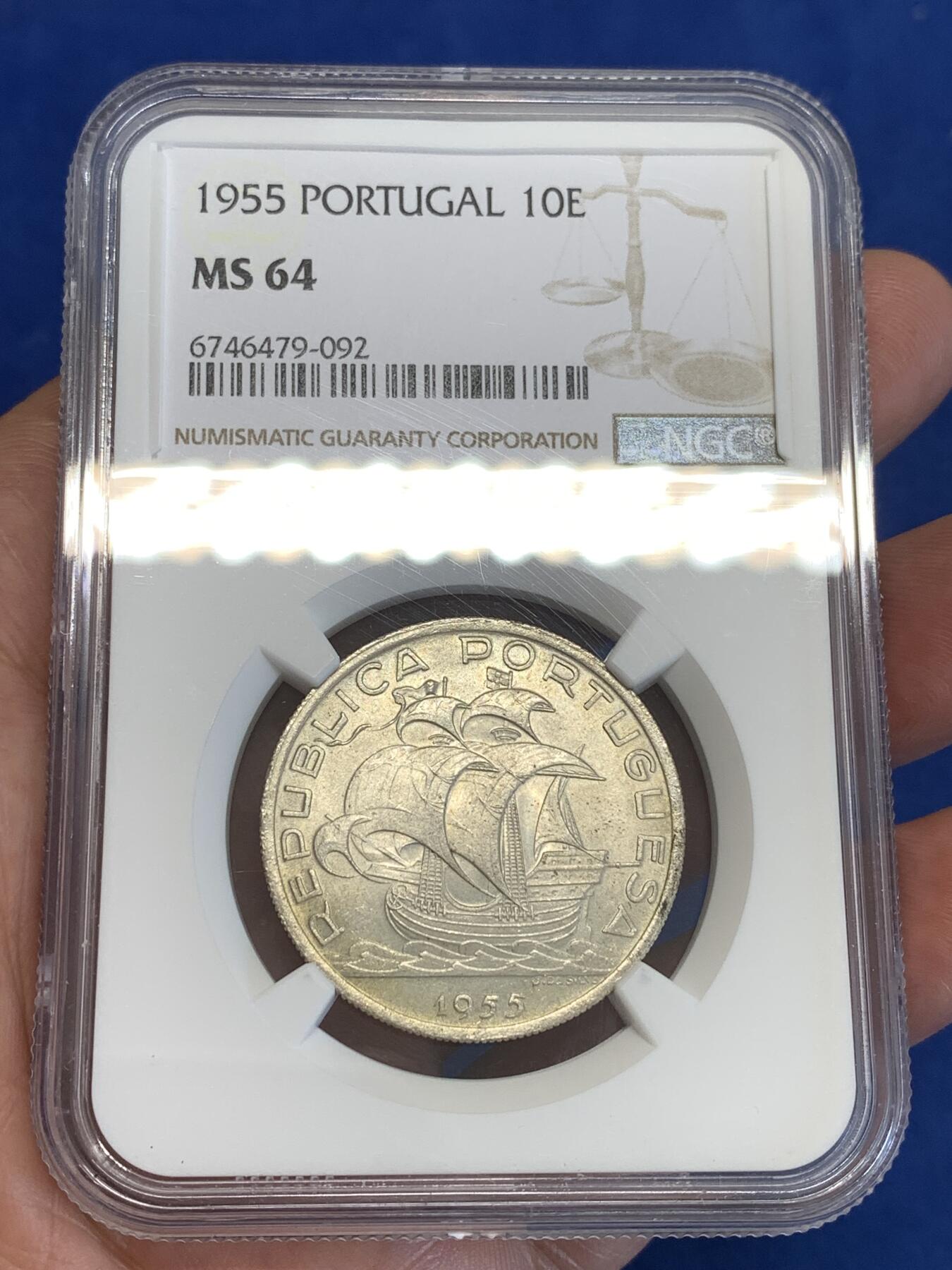 《竞宝斋》第288场-周六， 周日，周一 3场连拍 （全场包邮） NGC MS64 葡萄牙1955年大帆船10埃斯库多银币