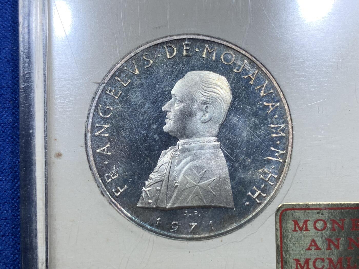 《竞宝斋》第288场-周六， 周日，周一 3场连拍 （全场包邮） 马耳他骑士团1971年两枚装精制套币 发行量2000