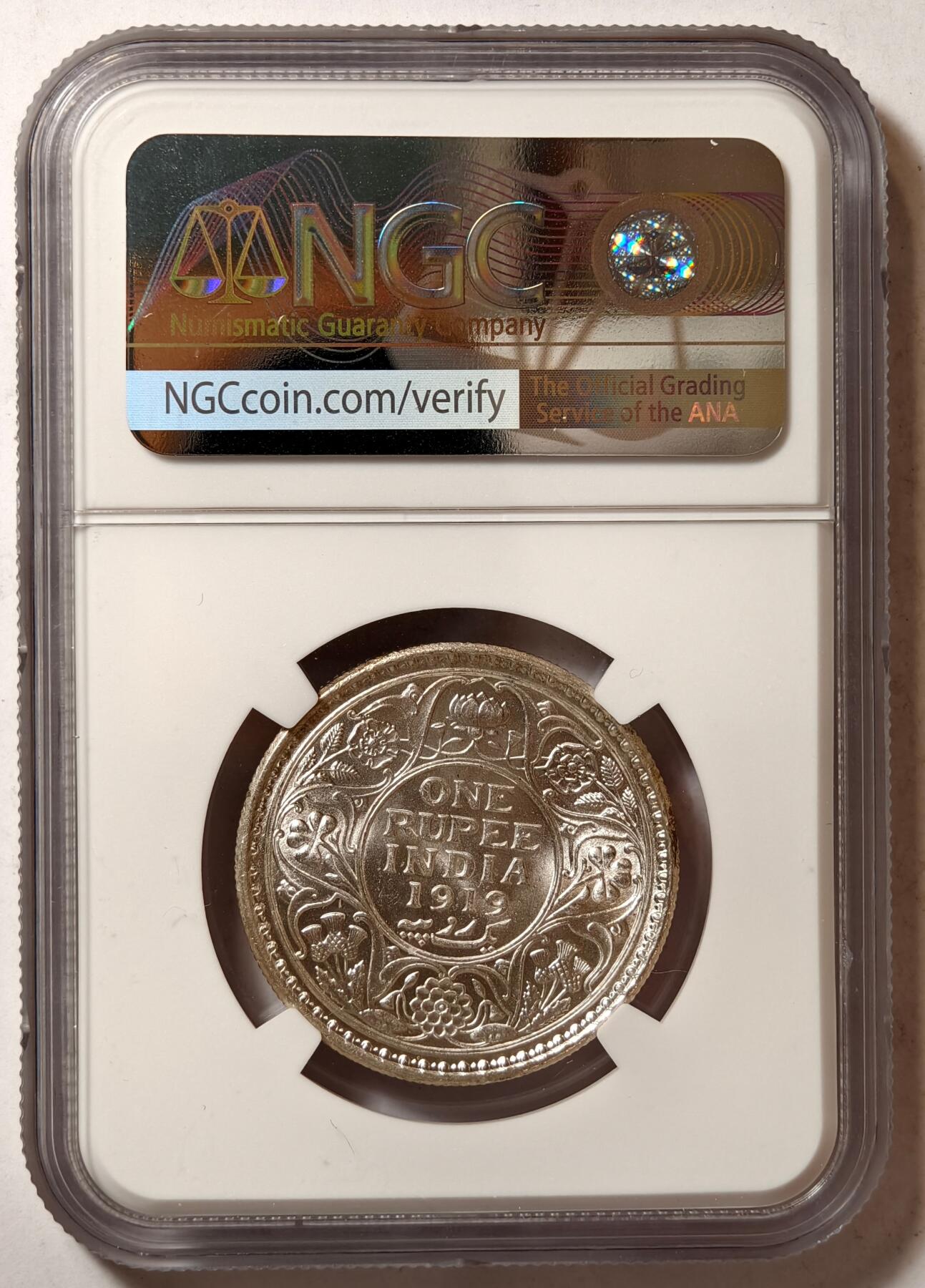 紫瑗钱币——第458期 英属印度 1919年 C版 乔治五世 1卢比 银币 NGC MS62